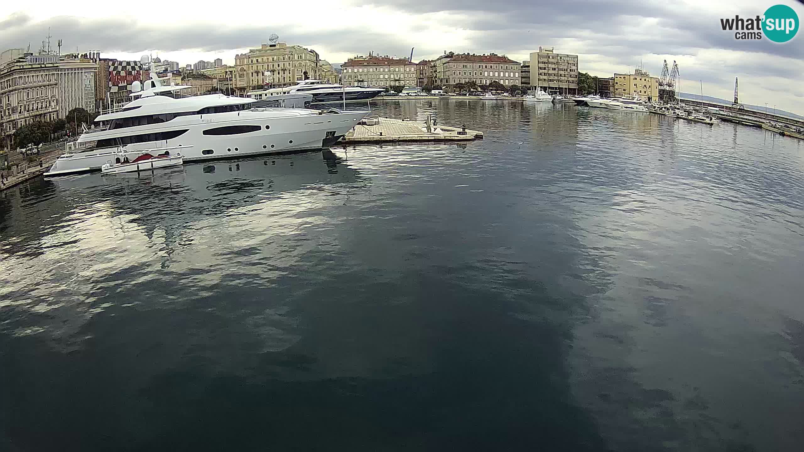 Botel Marina – Rijeka live cam