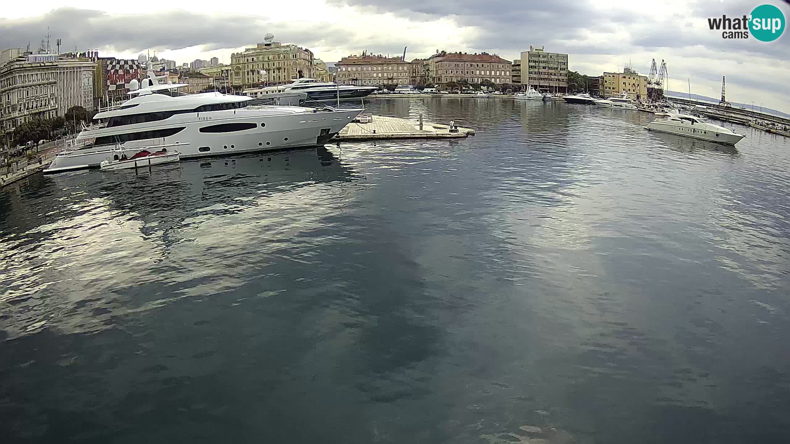 Botel Marina – Fiume live webcam