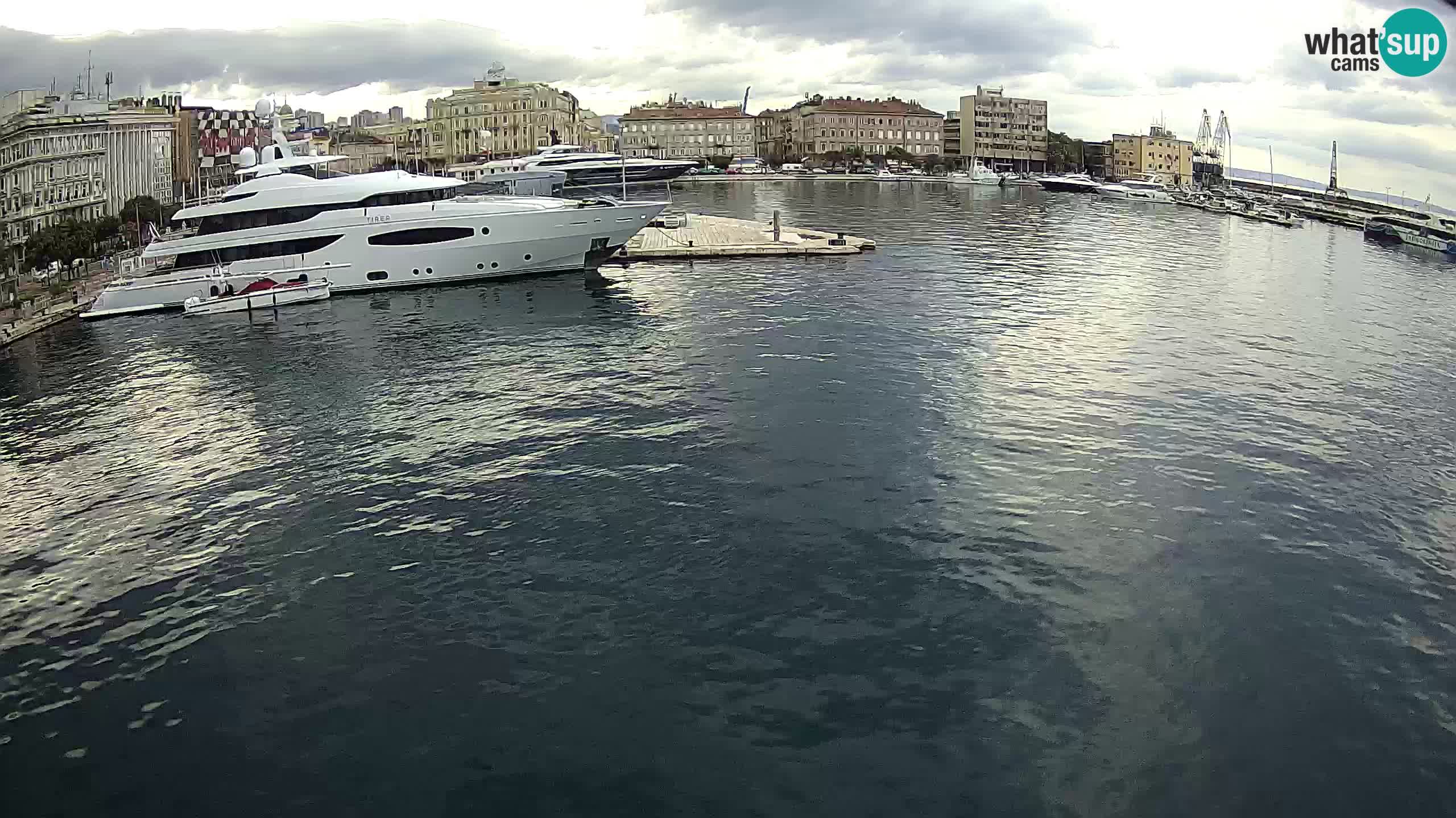 Botel Marina cámara web en vivo Rijeka