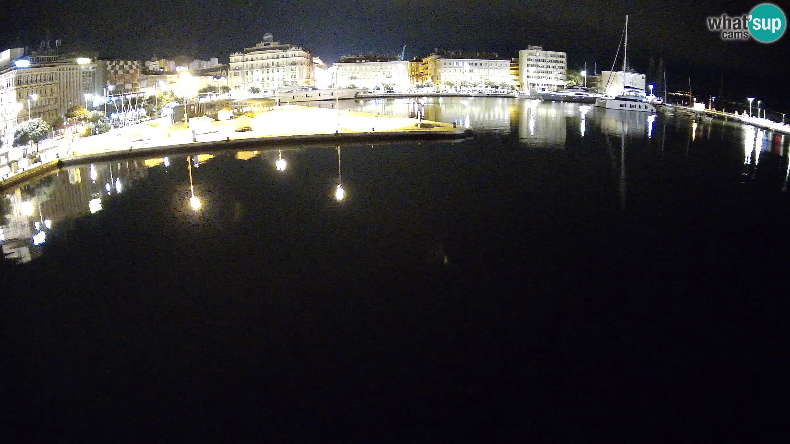 Botel Marina cámara web en vivo Rijeka