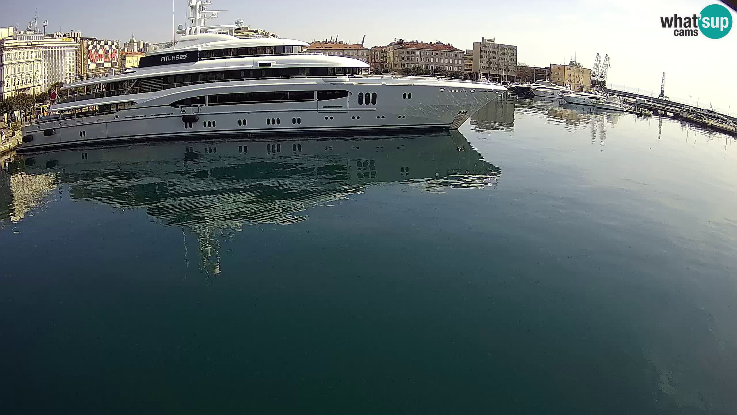 Botel Marina cámara web en vivo Rijeka