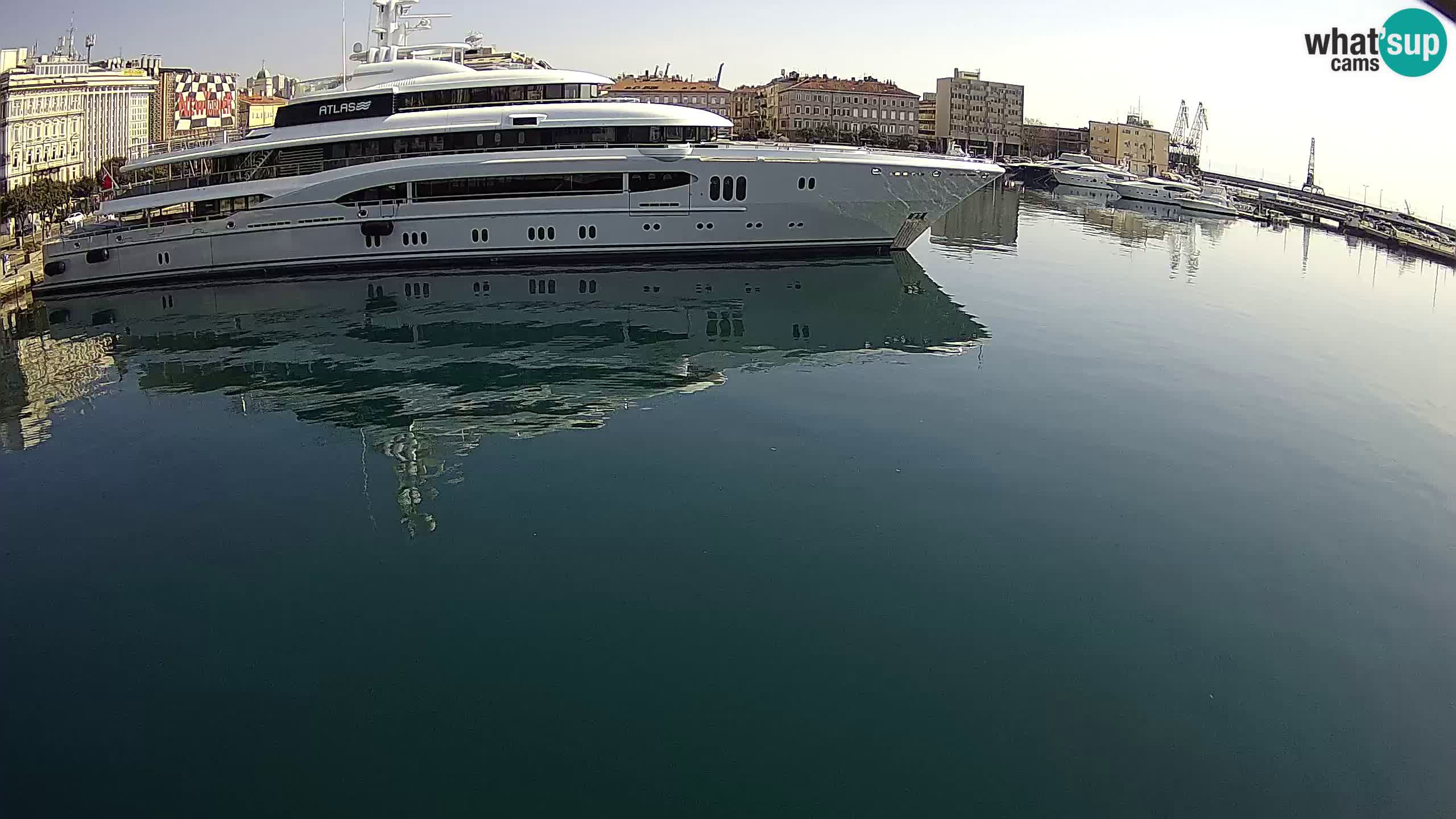 Botel Marina cámara web en vivo Rijeka