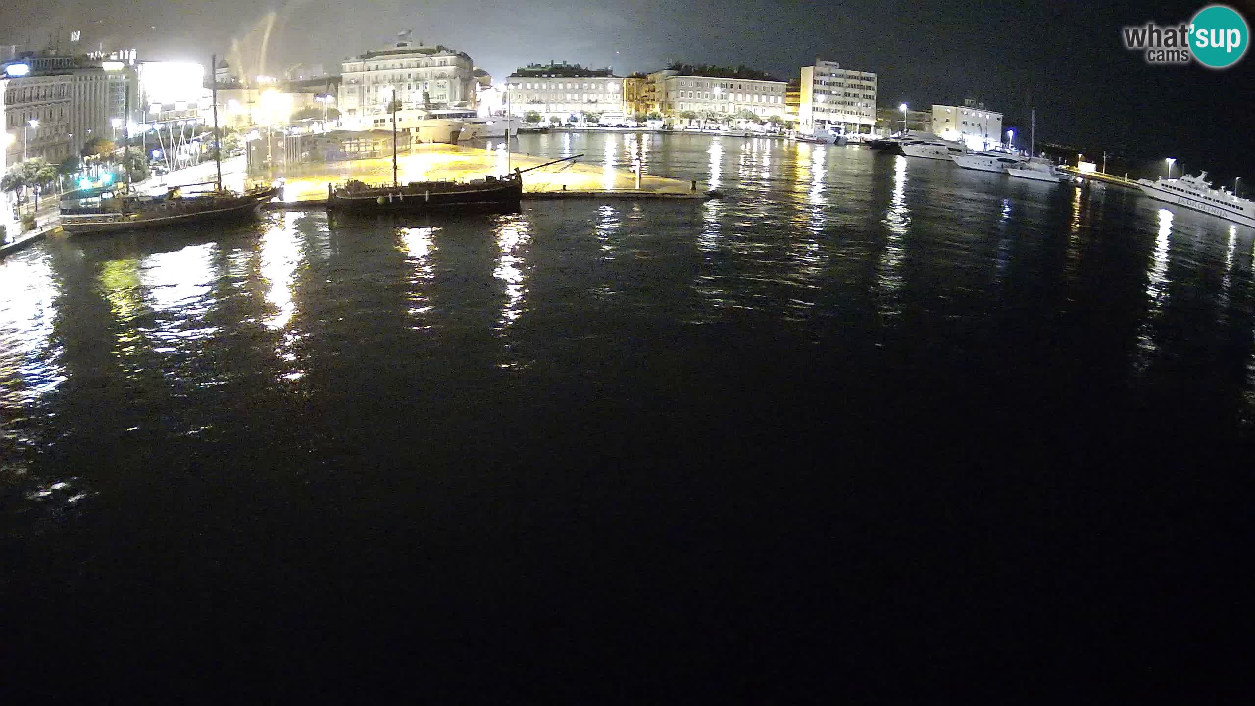 Botel Marina cámara web en vivo Rijeka