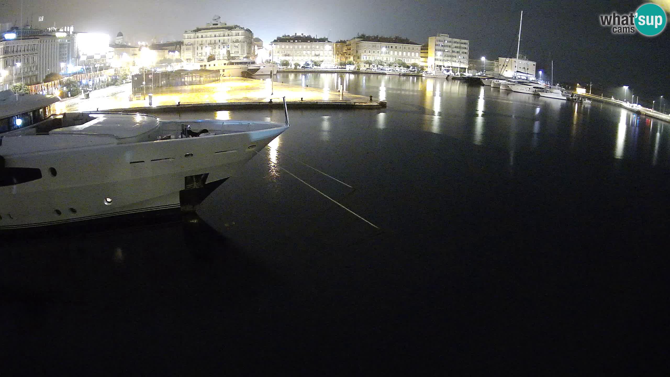 Botel Marina – Rijeka live cam