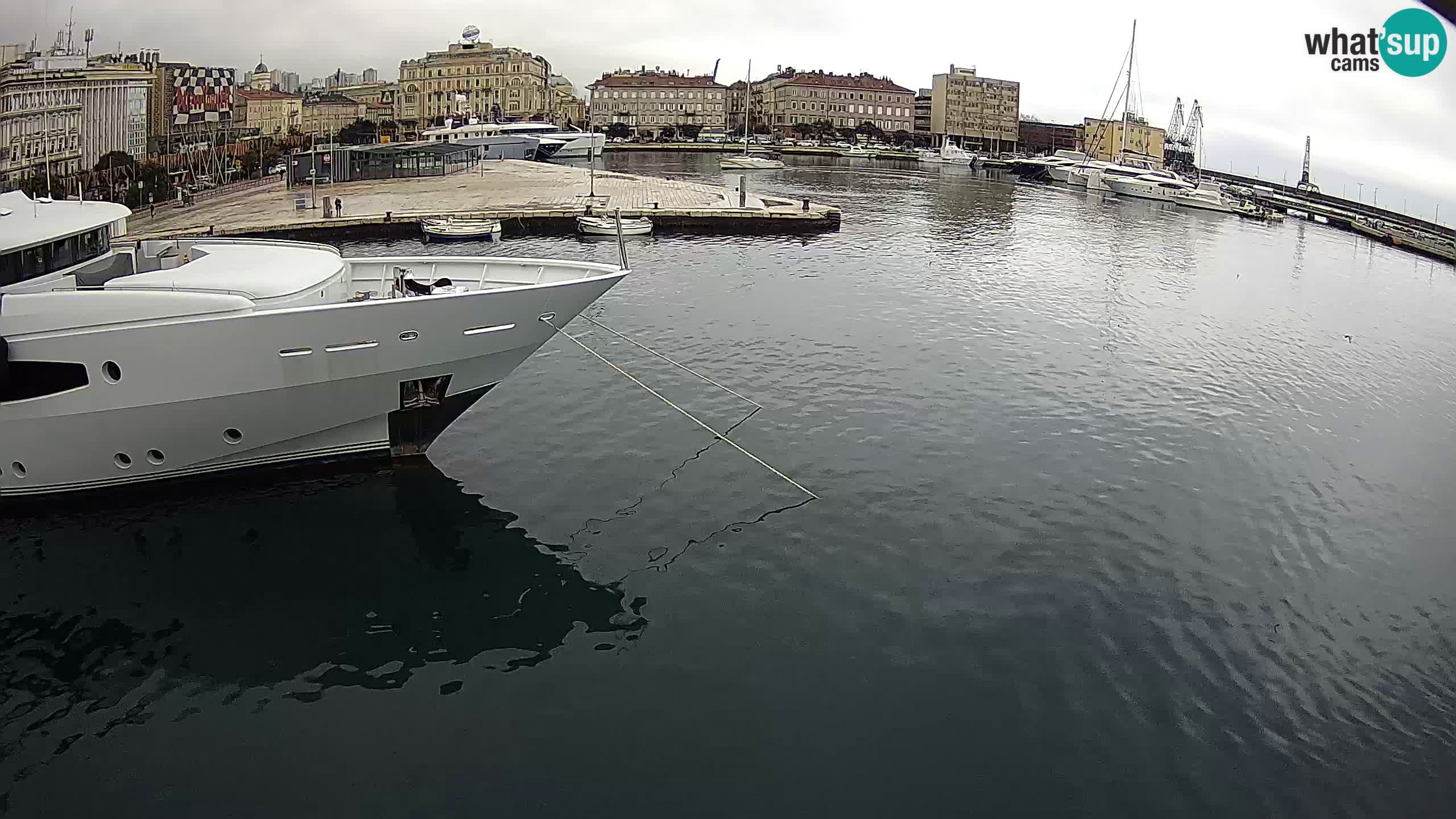 Botel Marina – Rijeka webcam