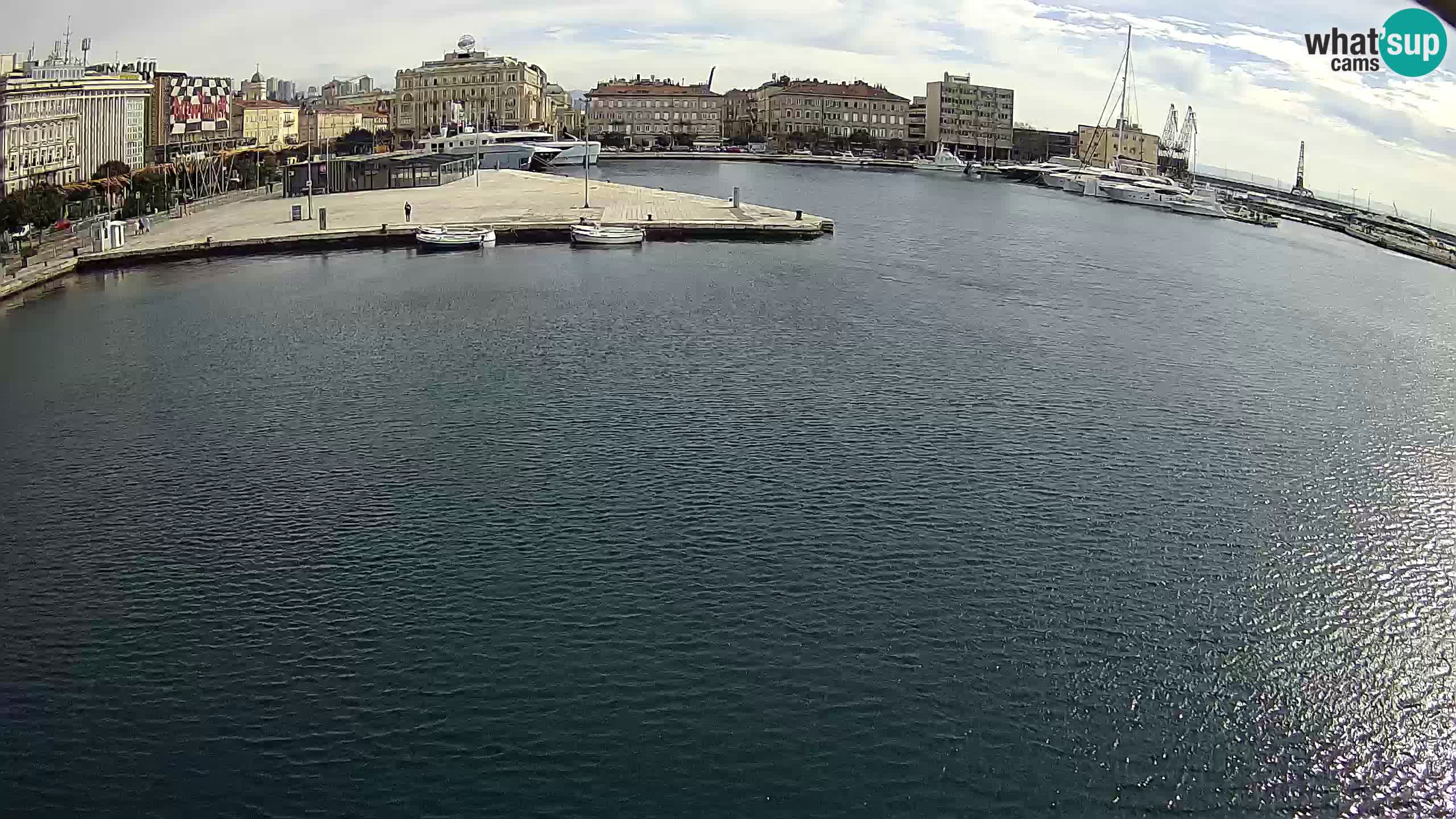 Botel Marina – Rijeka live cam