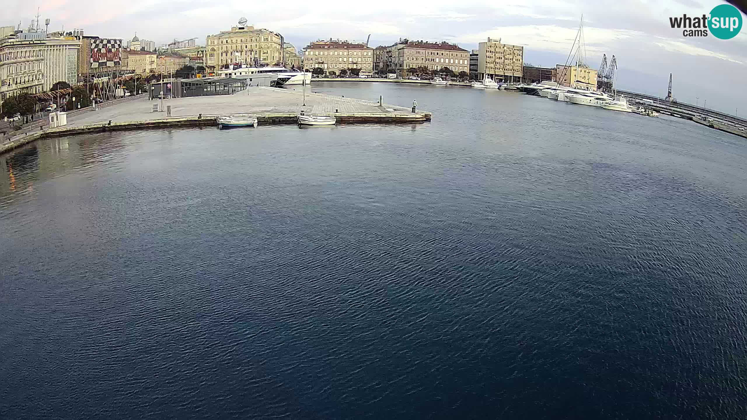 Botel Marina cámara web en vivo Rijeka