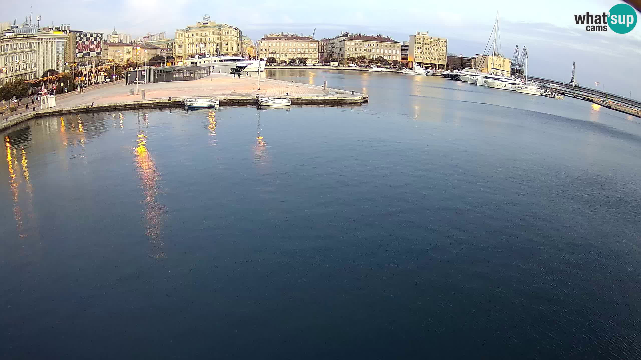 Botel Marina – Rijeka live cam