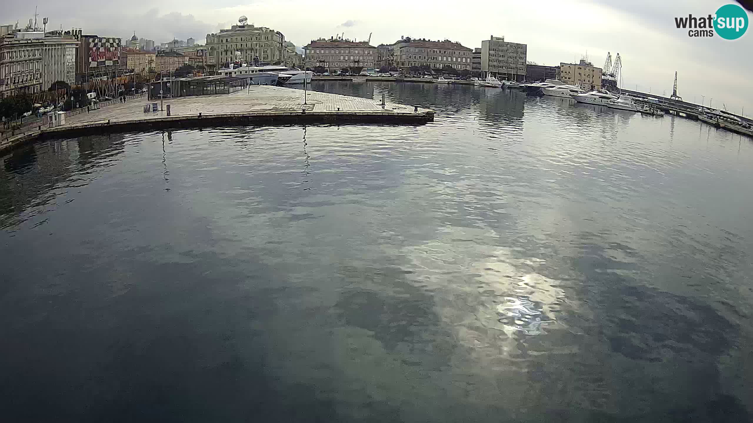 Botel Marina – Rijeka webcam