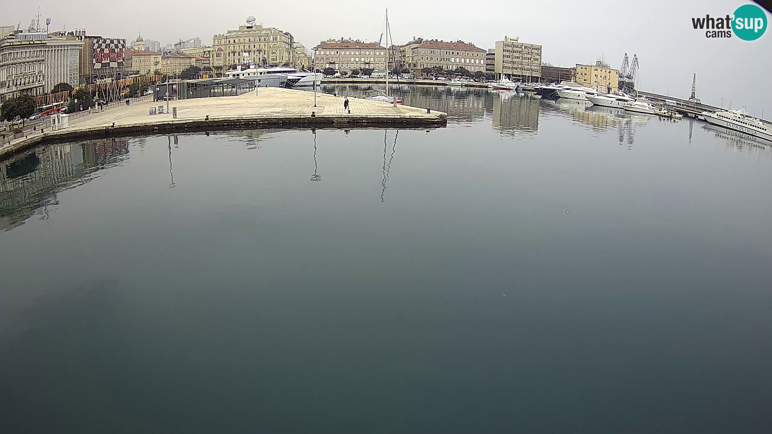 Botel Marina cámara web en vivo Rijeka