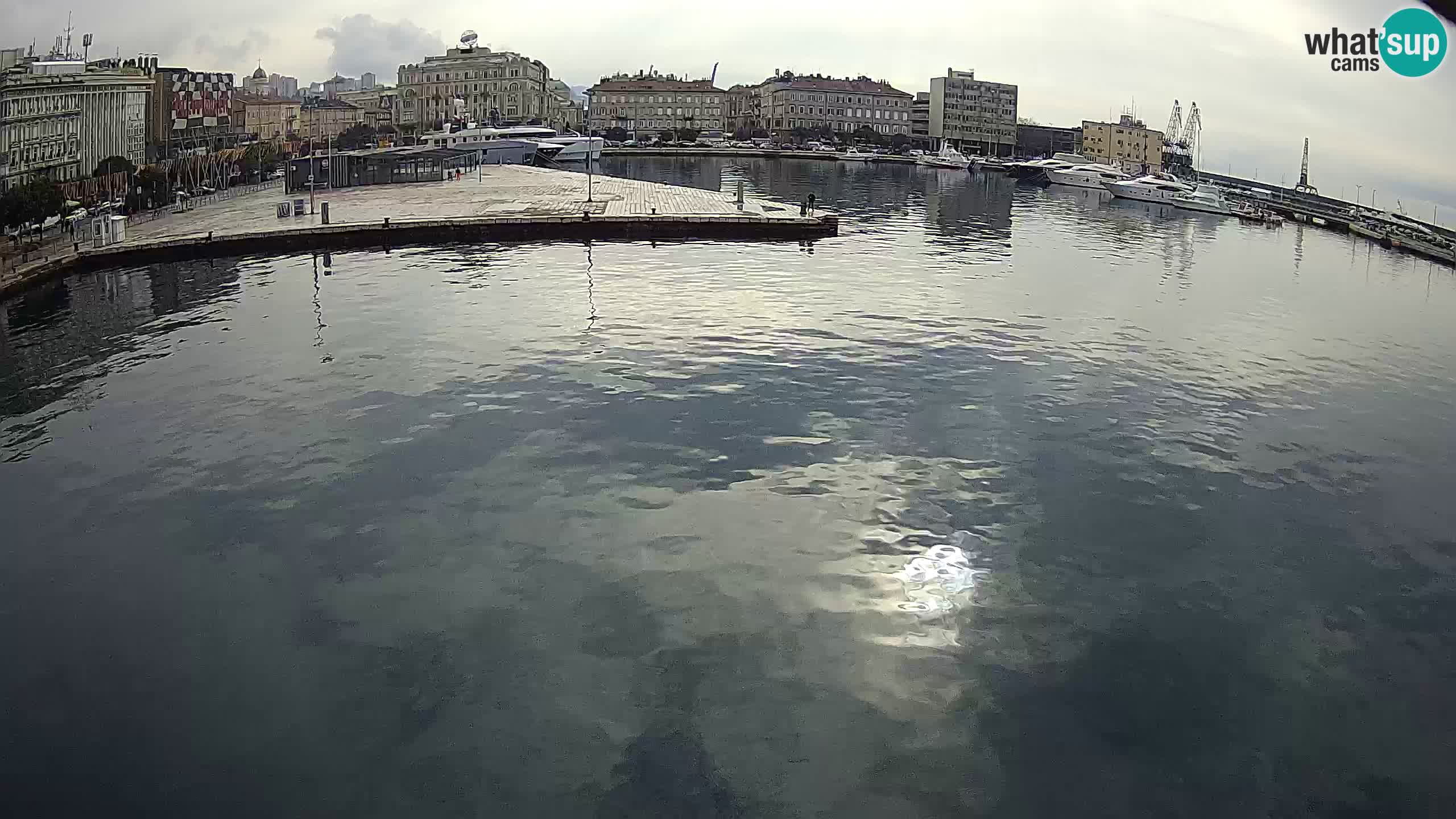 Botel Marina – Rijeka webcam