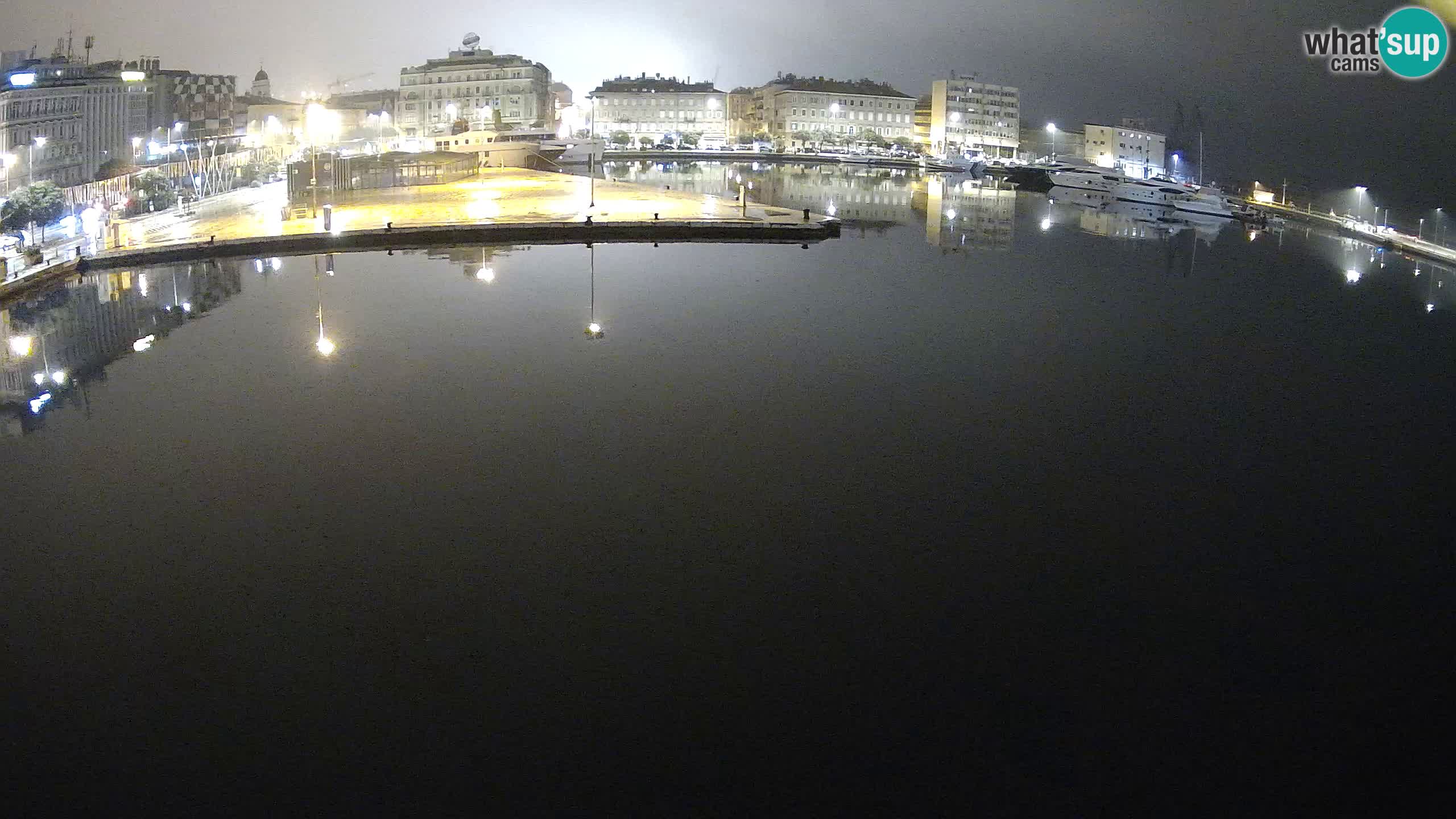 Botel Marina cámara web en vivo Rijeka