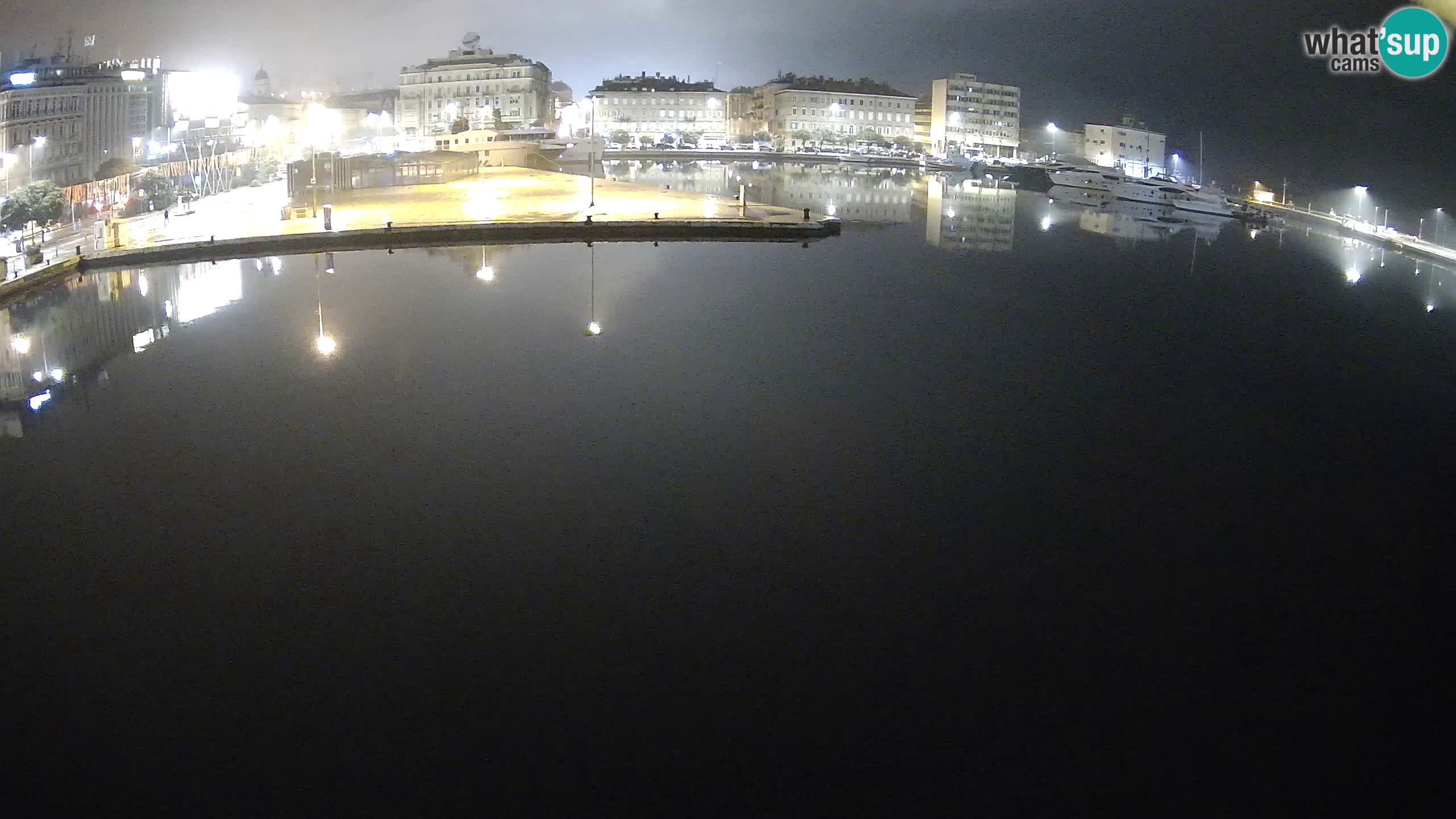 Botel Marina cámara web en vivo Rijeka