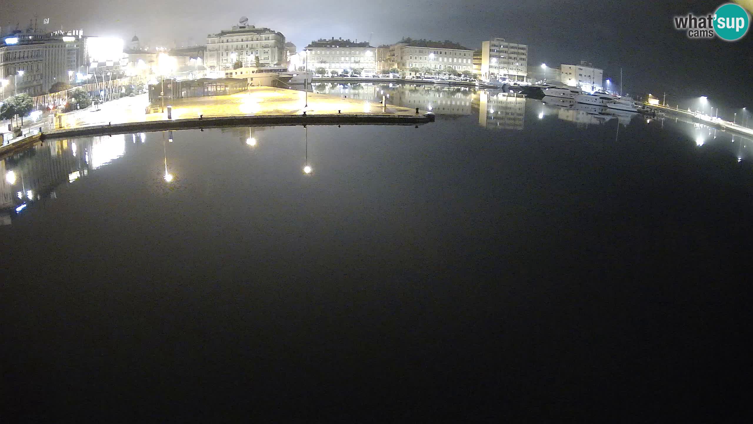 Botel Marina cámara web en vivo Rijeka