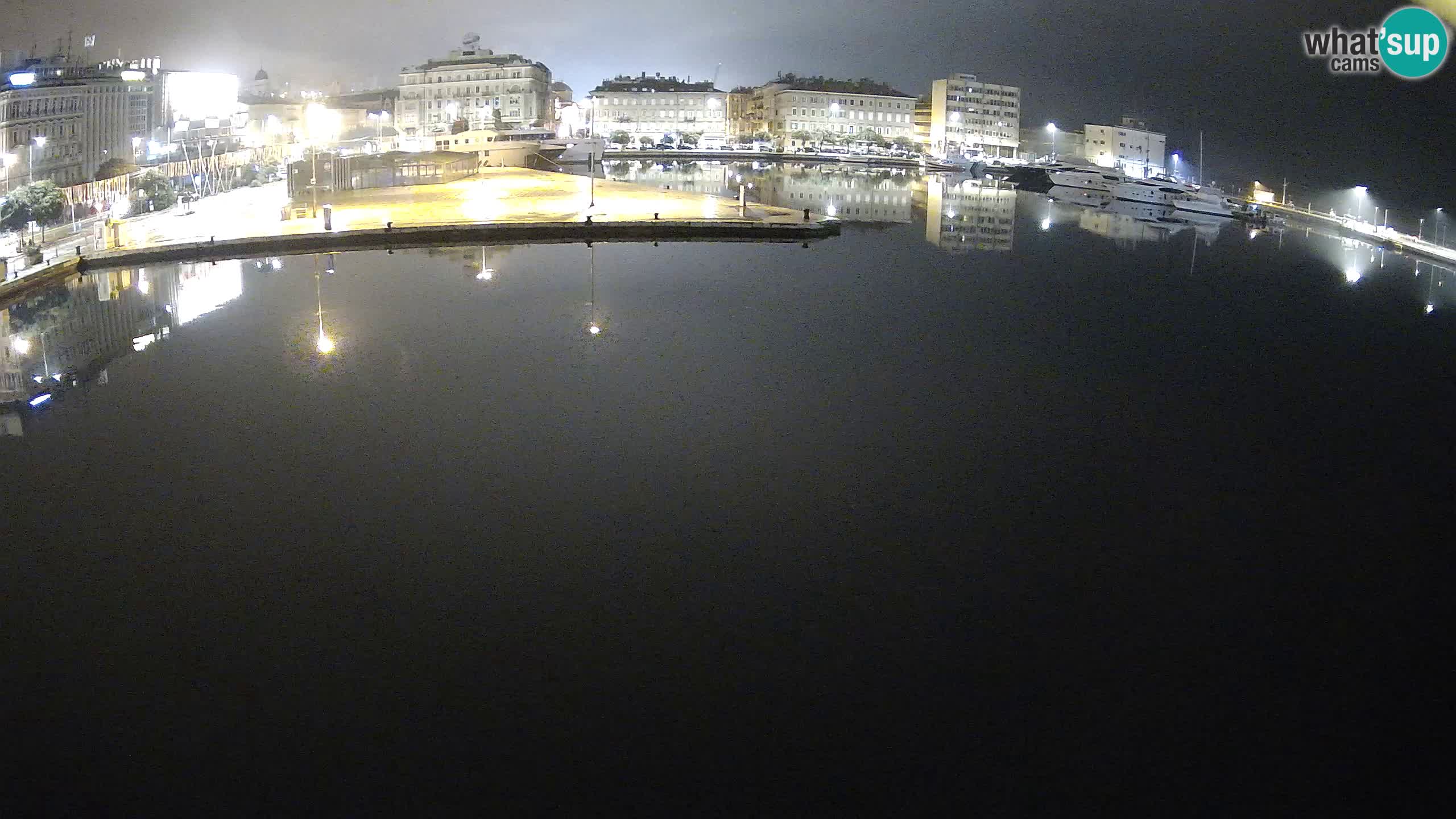 Botel Marina – Rijeka webcam