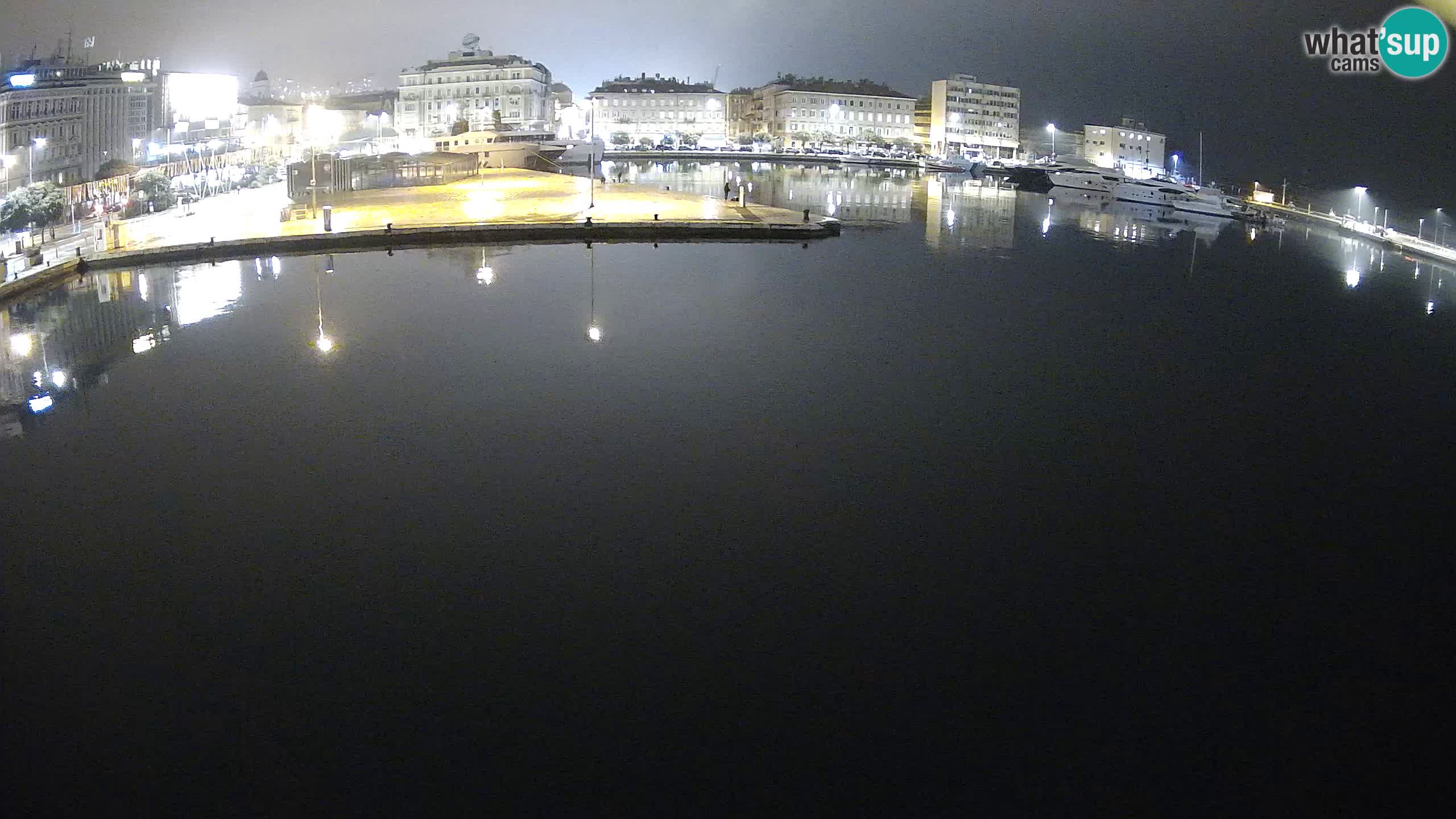 Botel Marina cámara web en vivo Rijeka