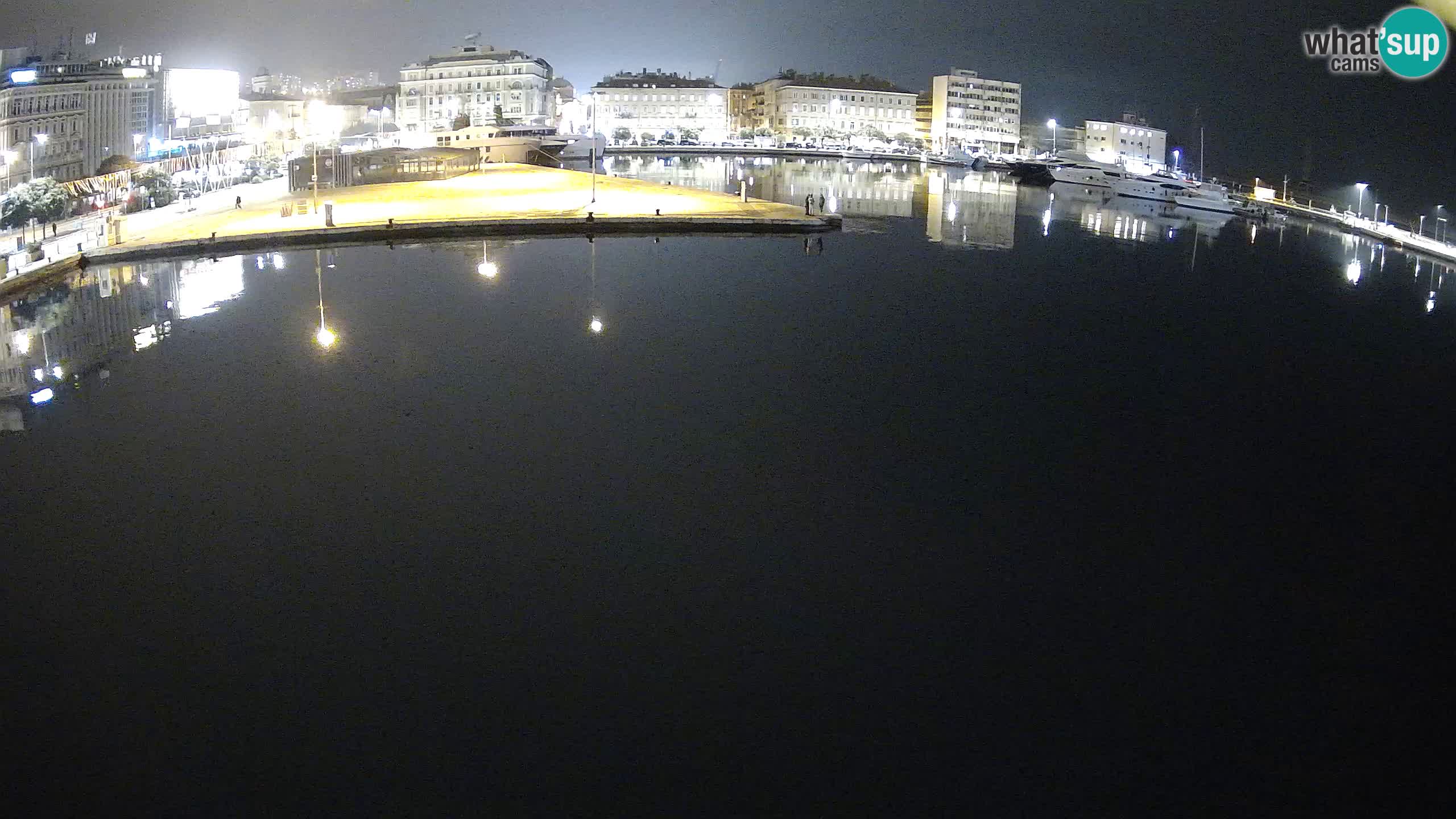 Botel Marina cámara web en vivo Rijeka