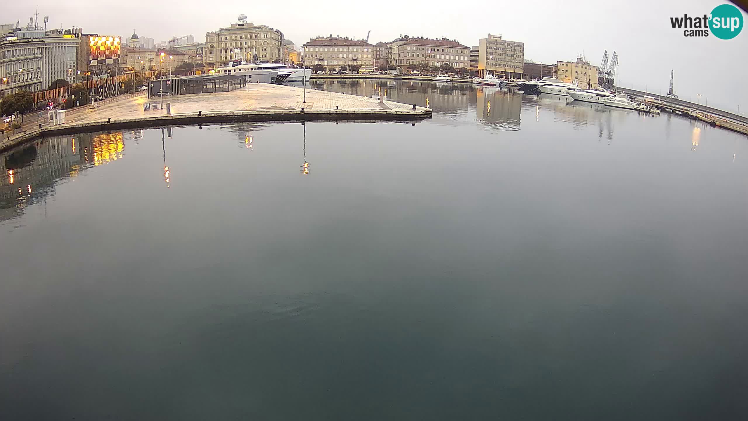 Botel Marina – Rijeka webcam