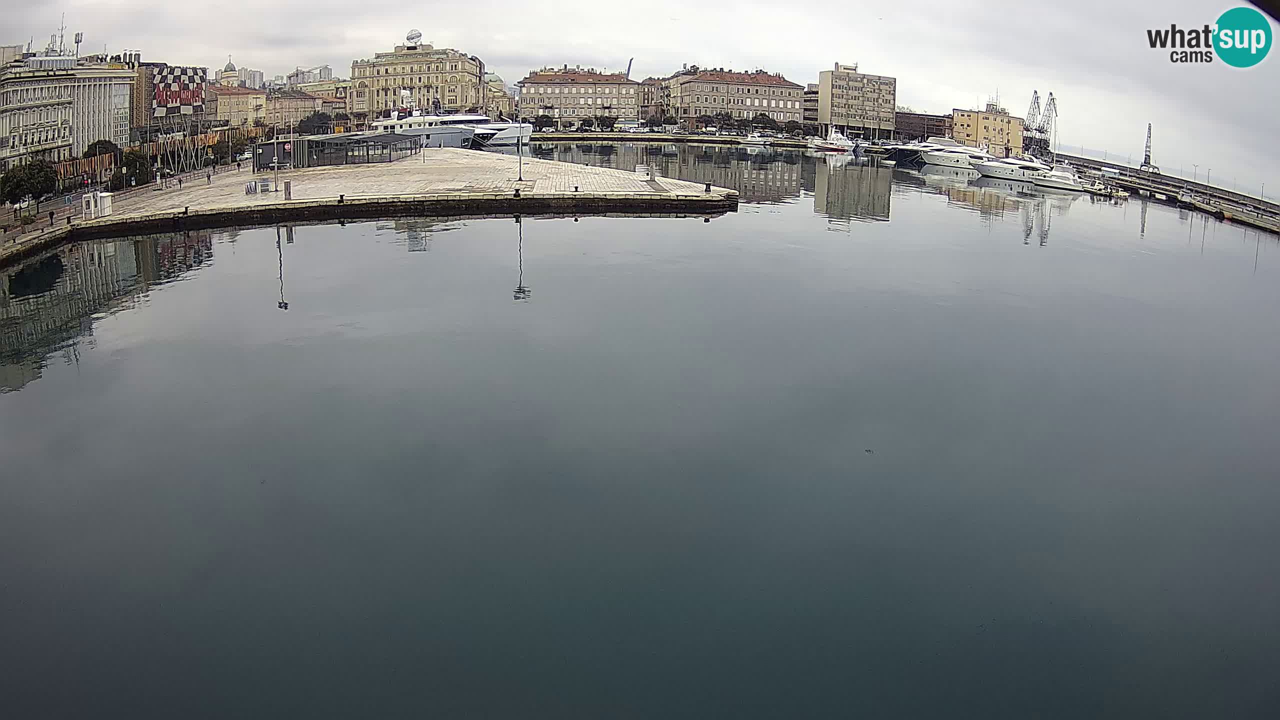 Rijeka – Botel Marina web kamera