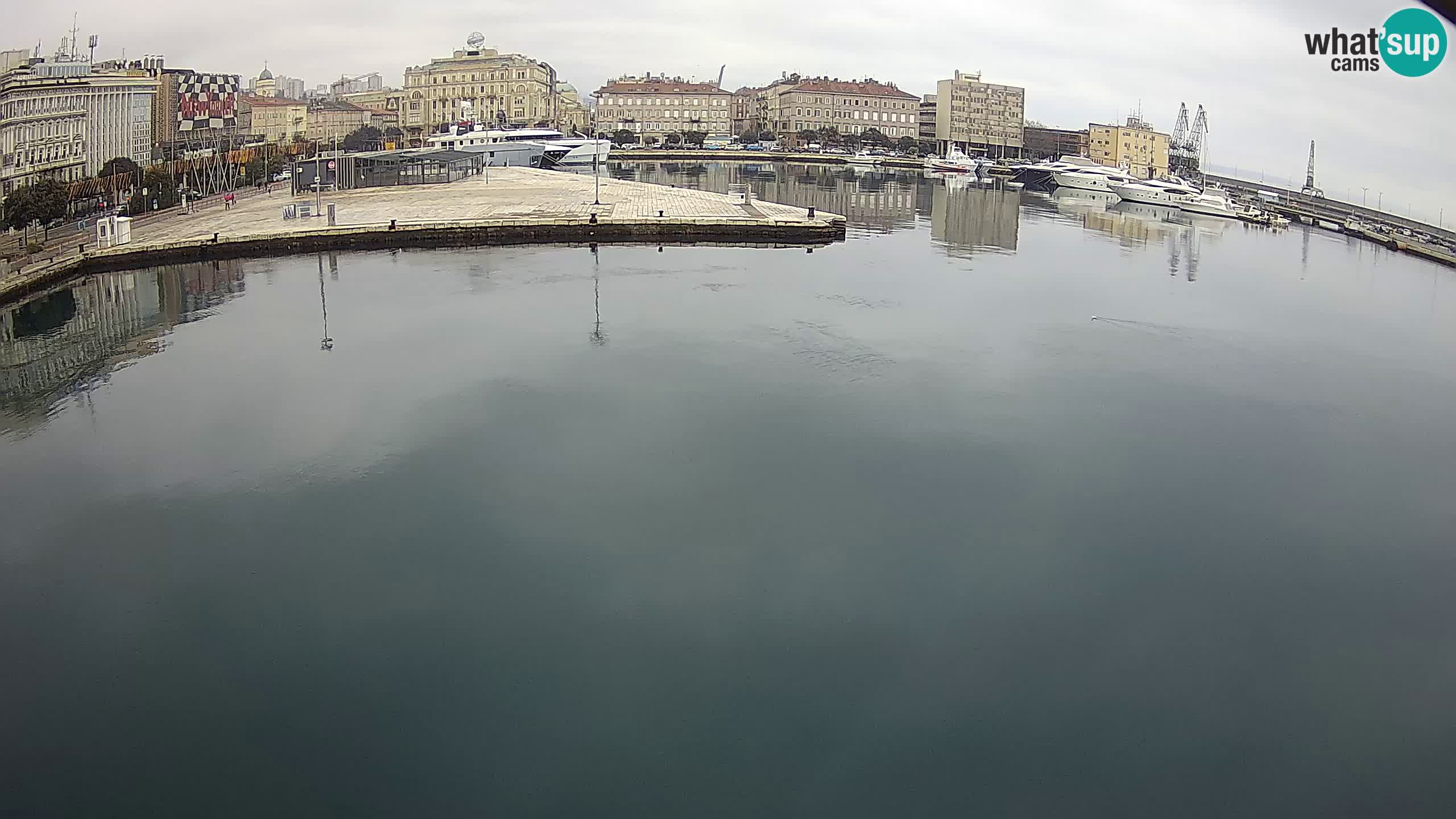 Botel Marina – Rijeka live cam