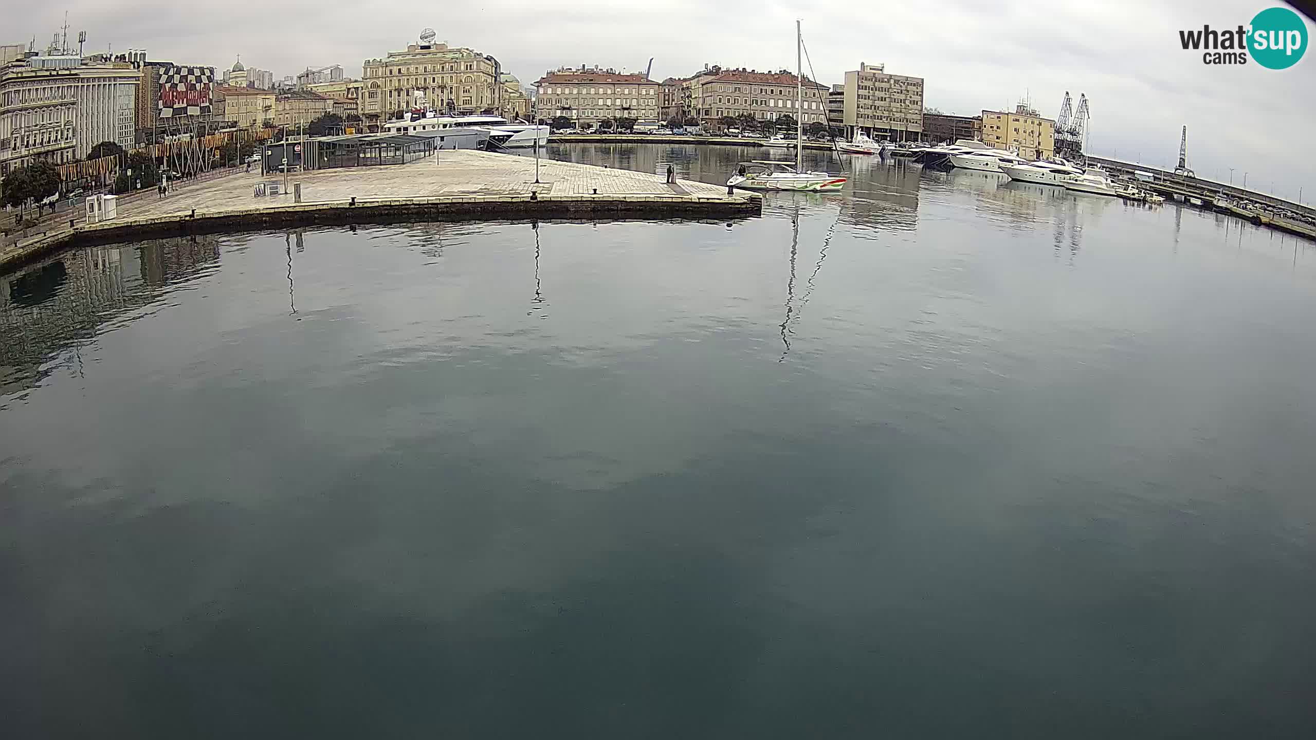 Botel Marina – Rijeka webcam