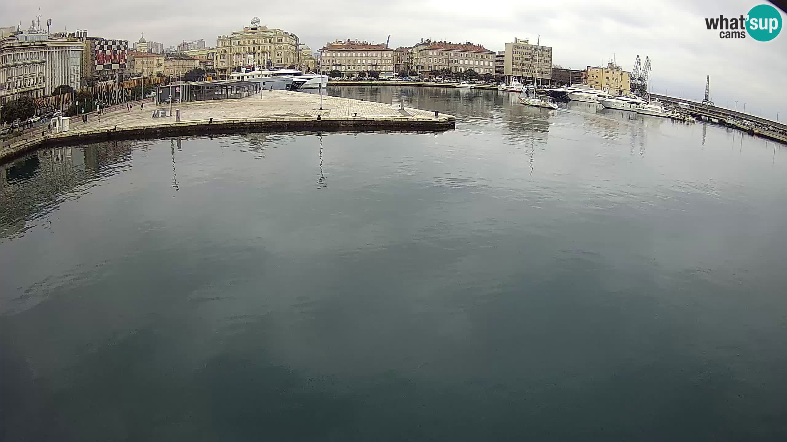 Botel Marina cámara web en vivo Rijeka