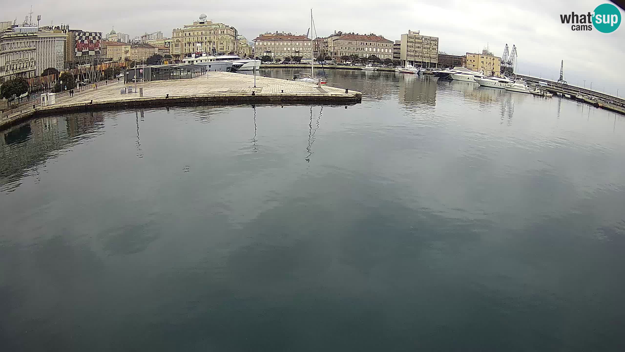 Botel Marina – Rijeka live cam