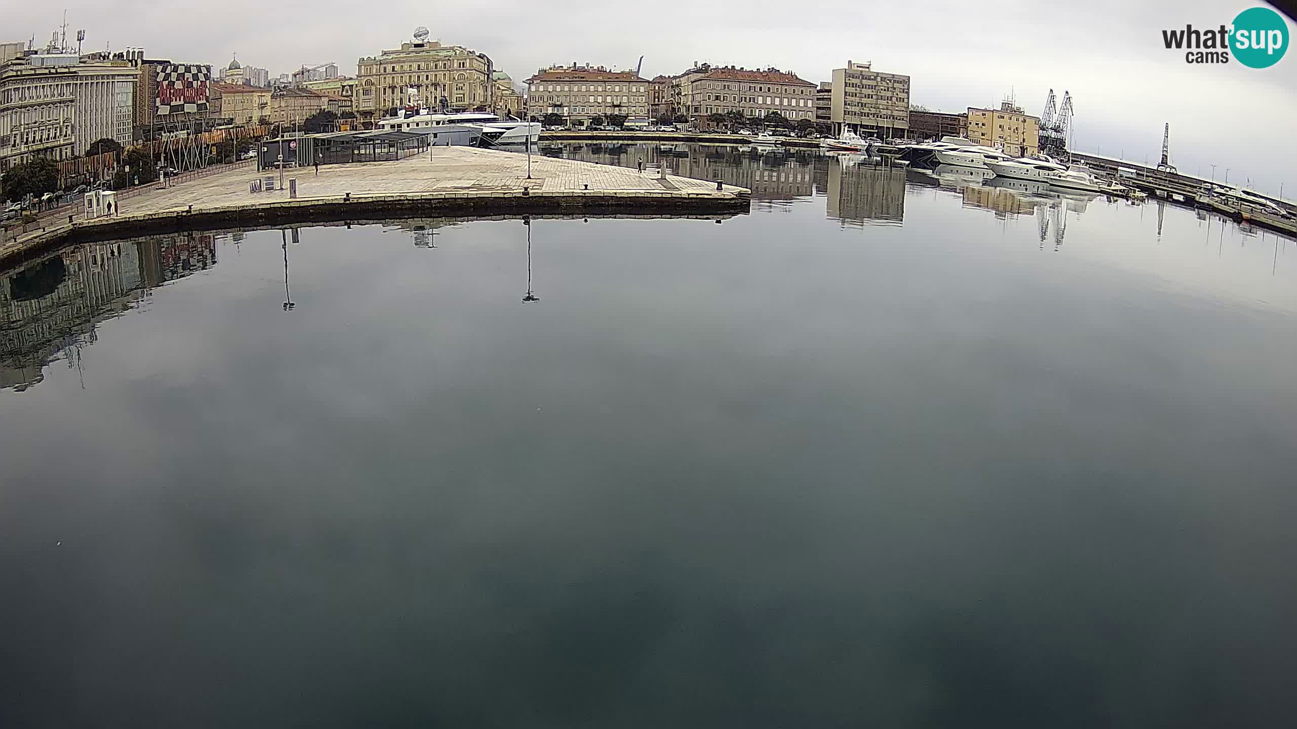 Rijeka – Botel Marina web kamera