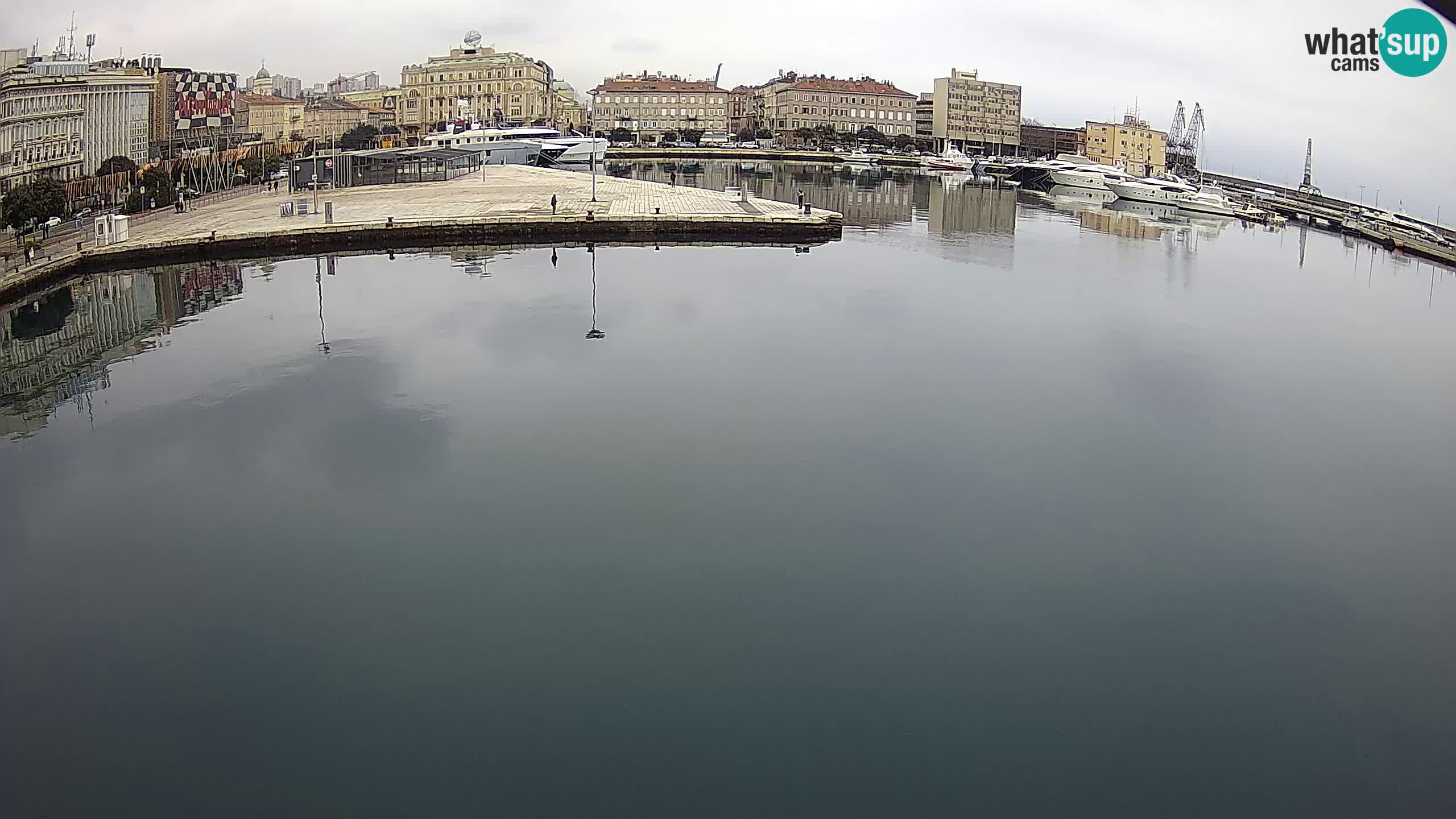 Rijeka – Botel Marina web kamera