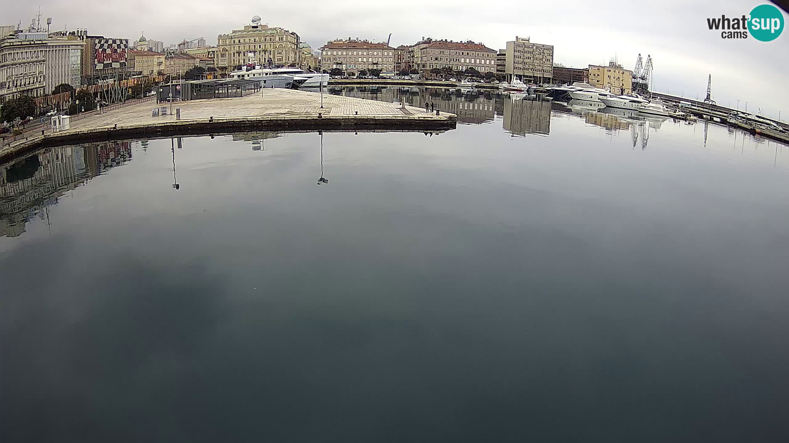 Rijeka – Botel Marina web kamera