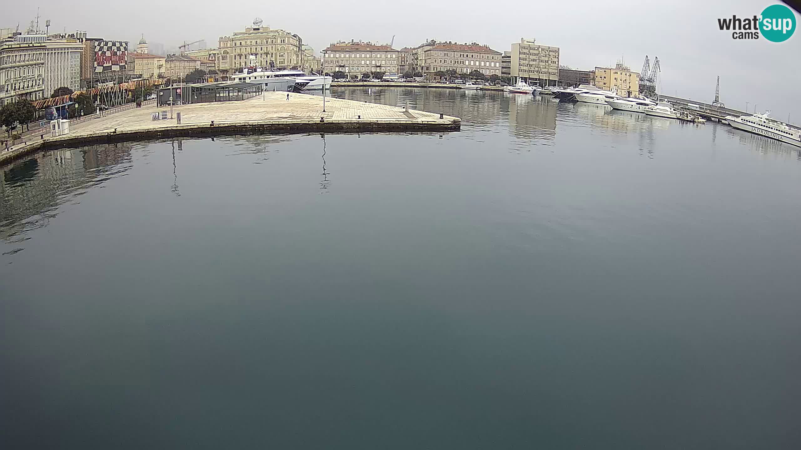 Reka – Botel Marina spletna kamera