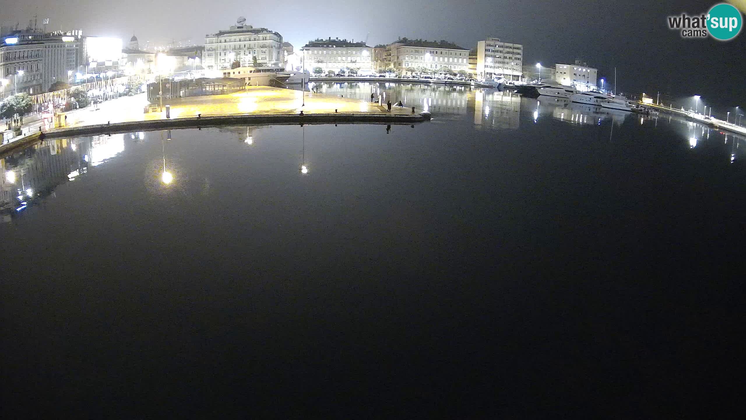 Botel Marina cámara web en vivo Rijeka