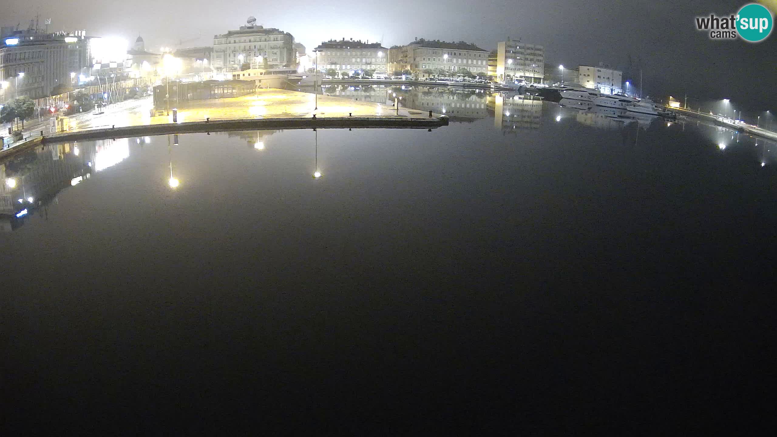 Botel Marina cámara web en vivo Rijeka