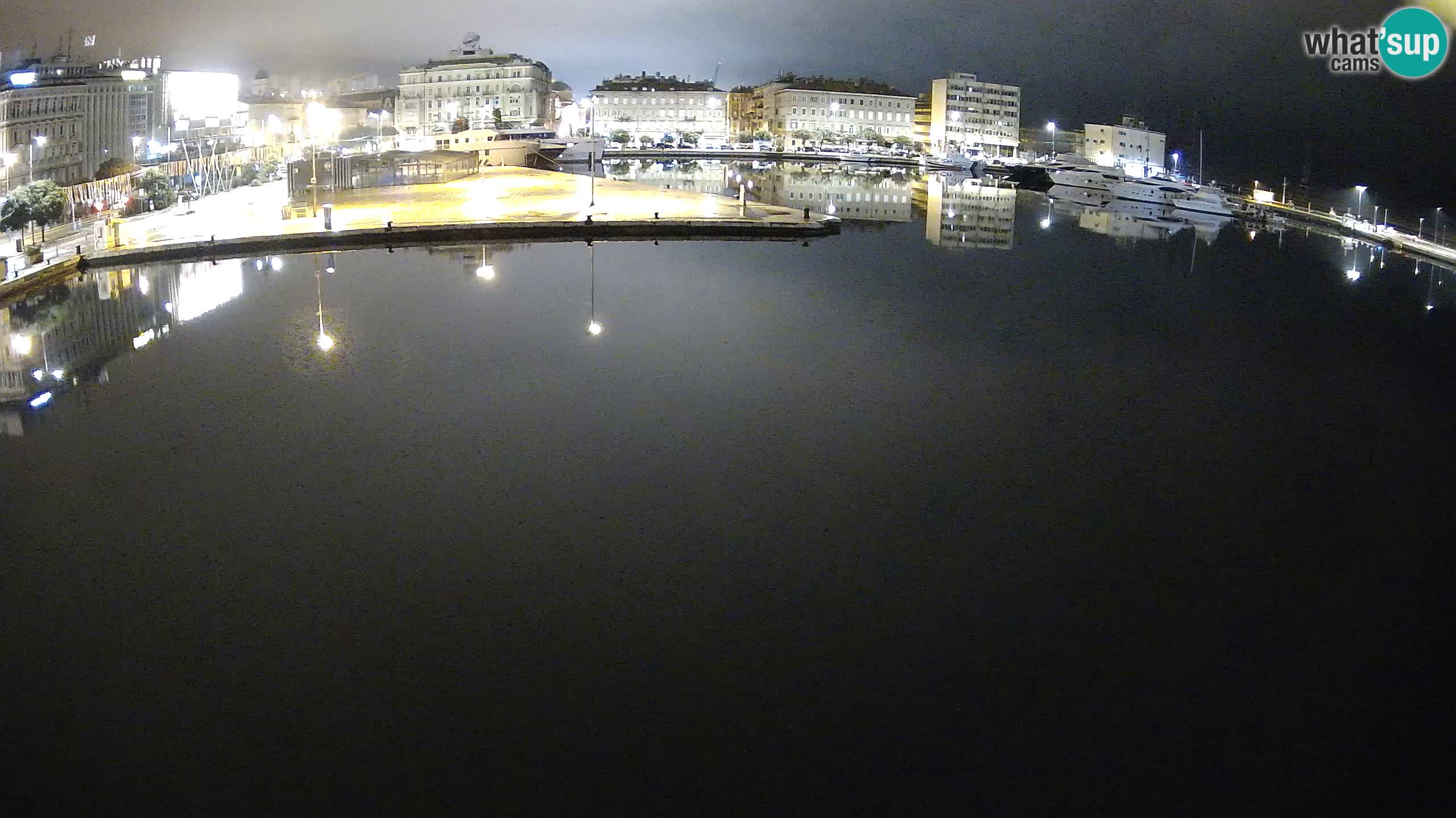 Botel Marina cámara web en vivo Rijeka