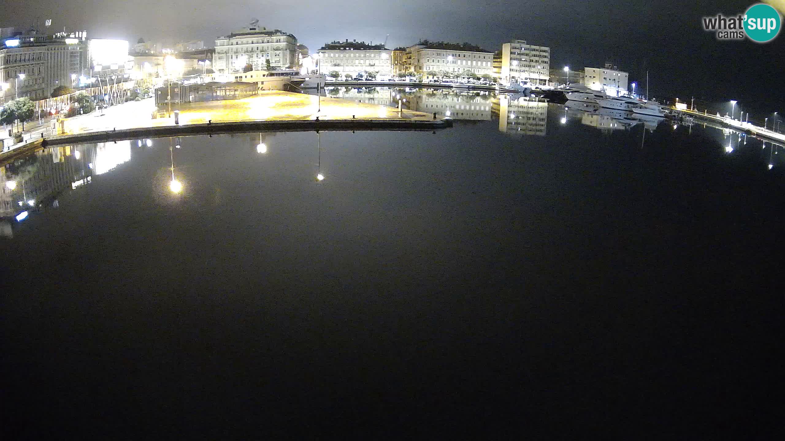 Botel Marina cámara web en vivo Rijeka