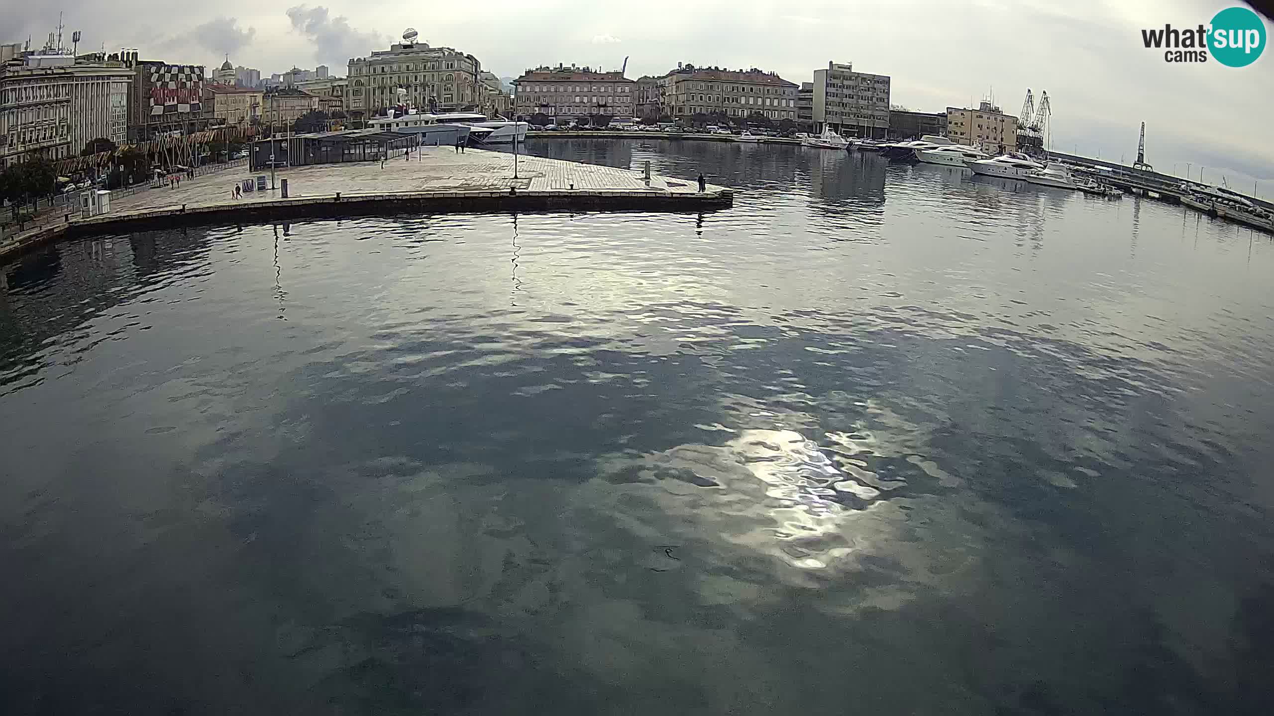 Botel Marina – Rijeka webcam