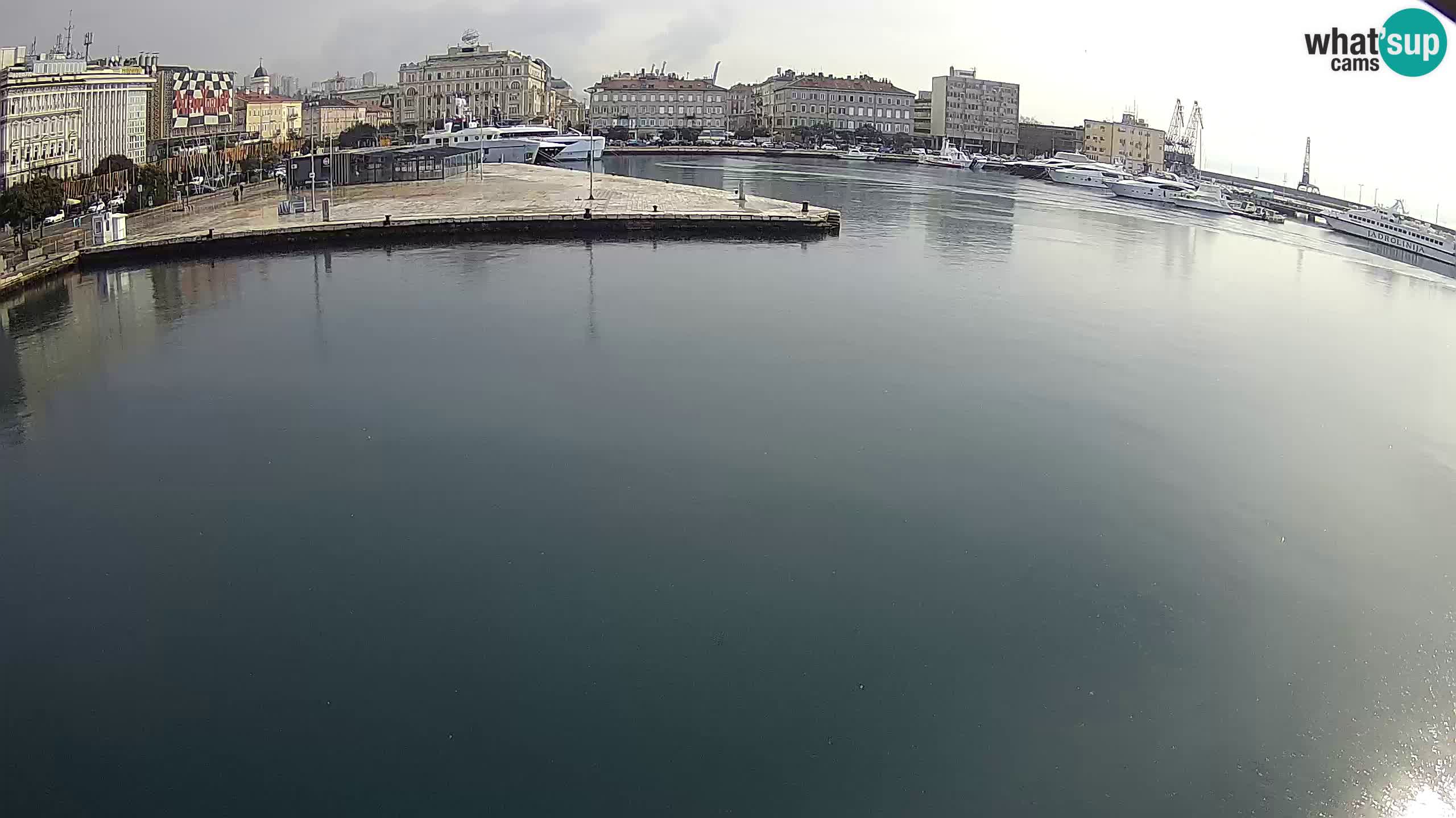 Botel Marina – Rijeka webcam