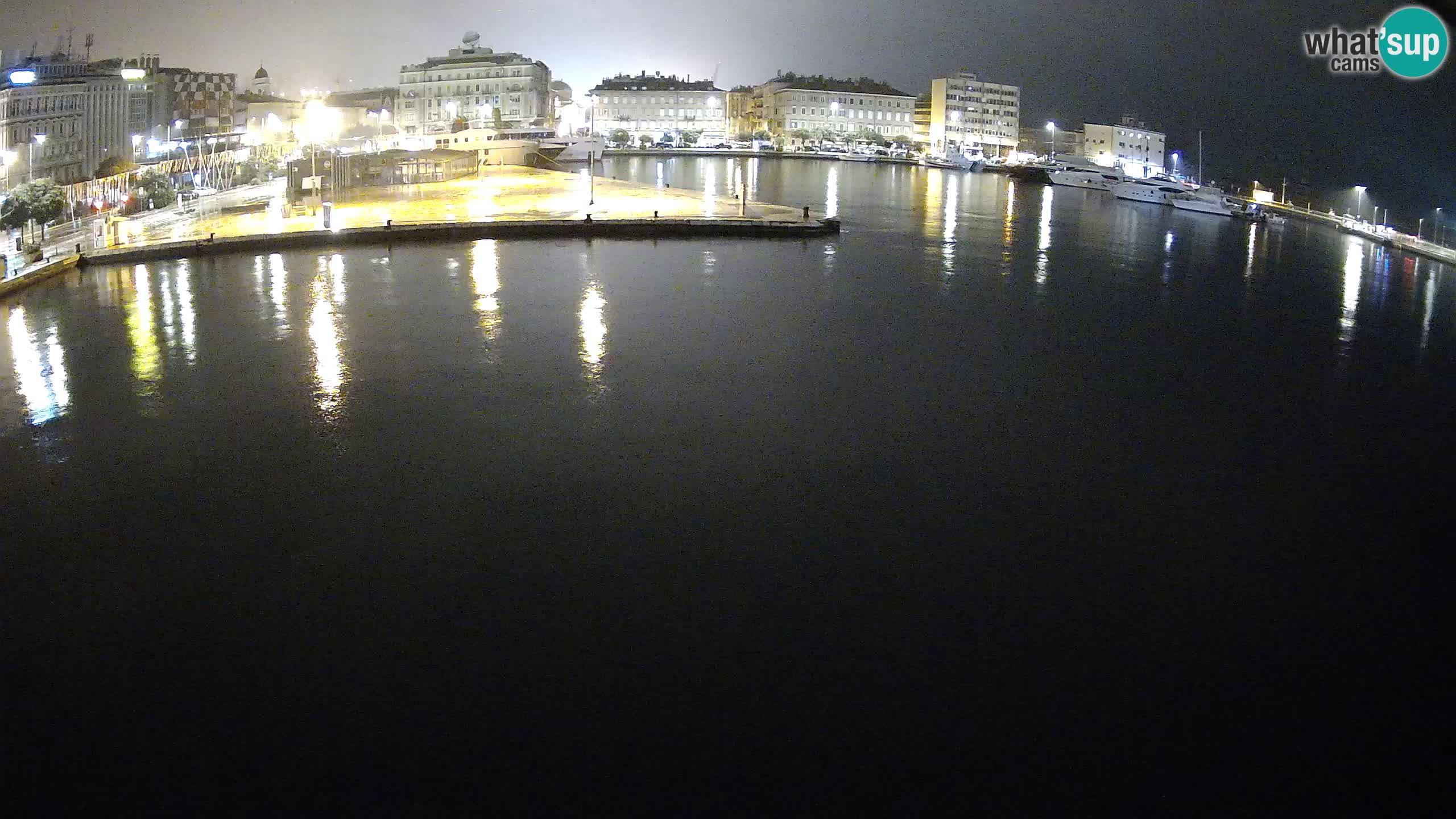 Botel Marina – Rijeka webcam