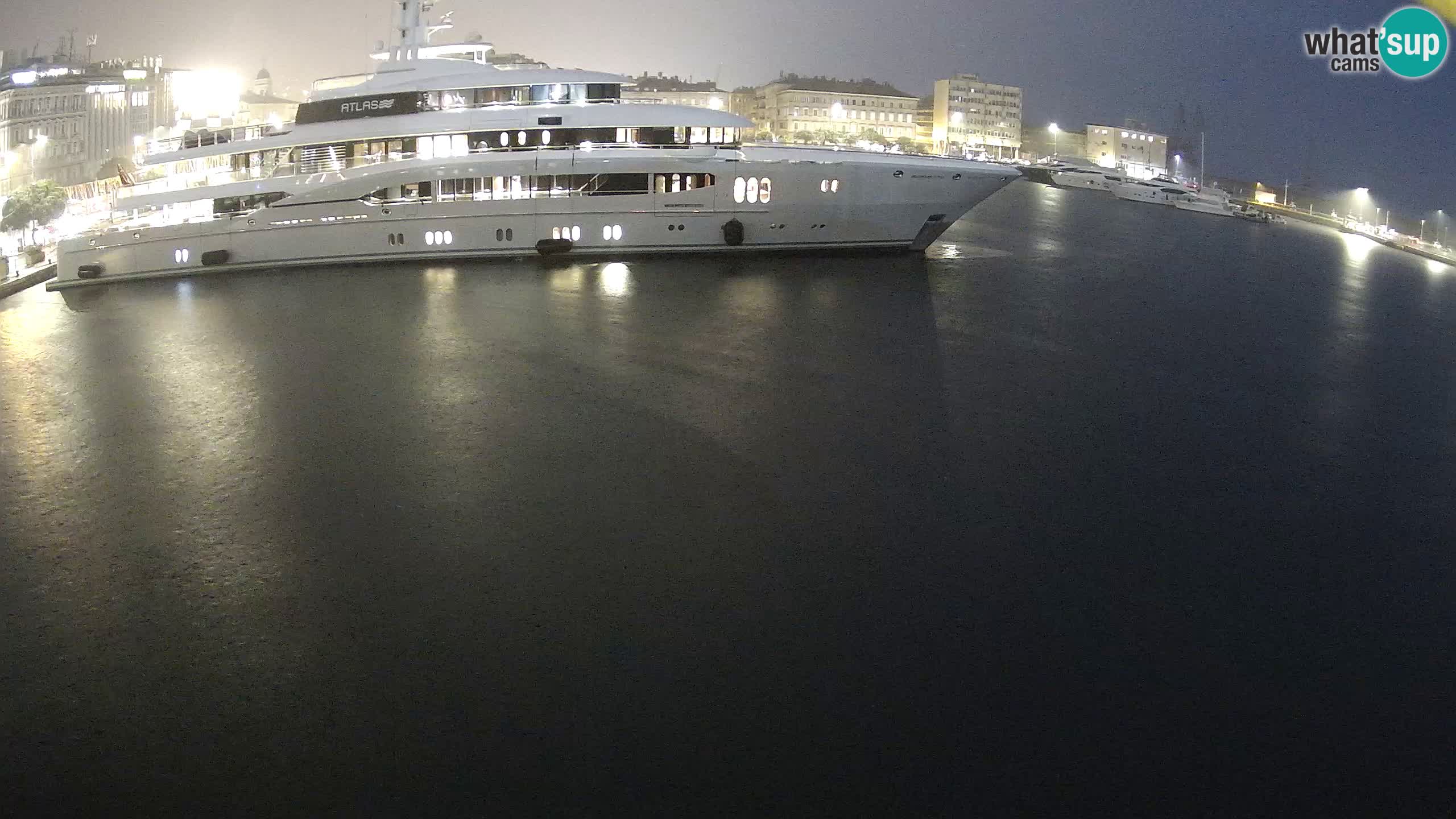 Botel Marina cámara web en vivo Rijeka