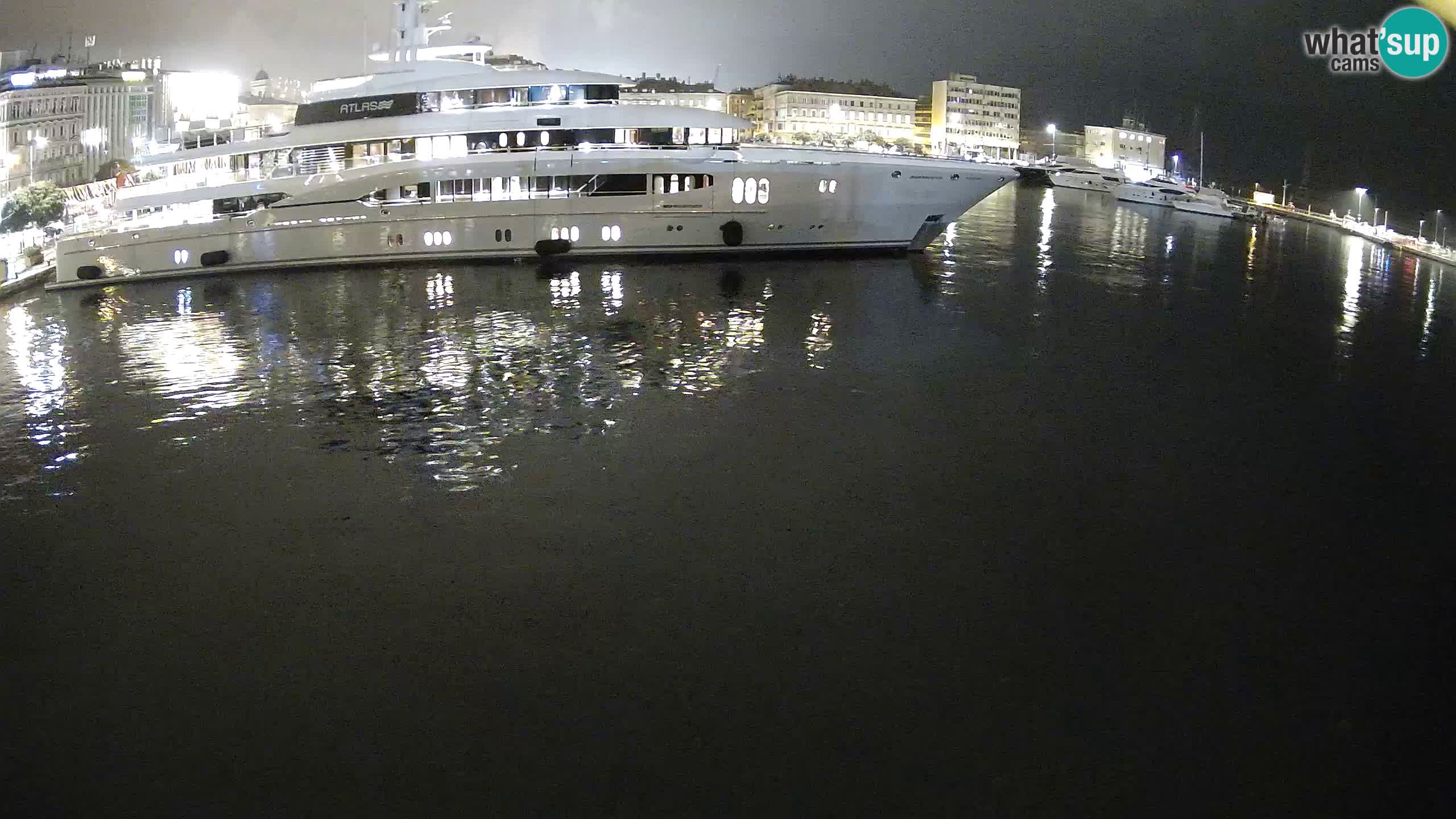 Botel Marina cámara web en vivo Rijeka