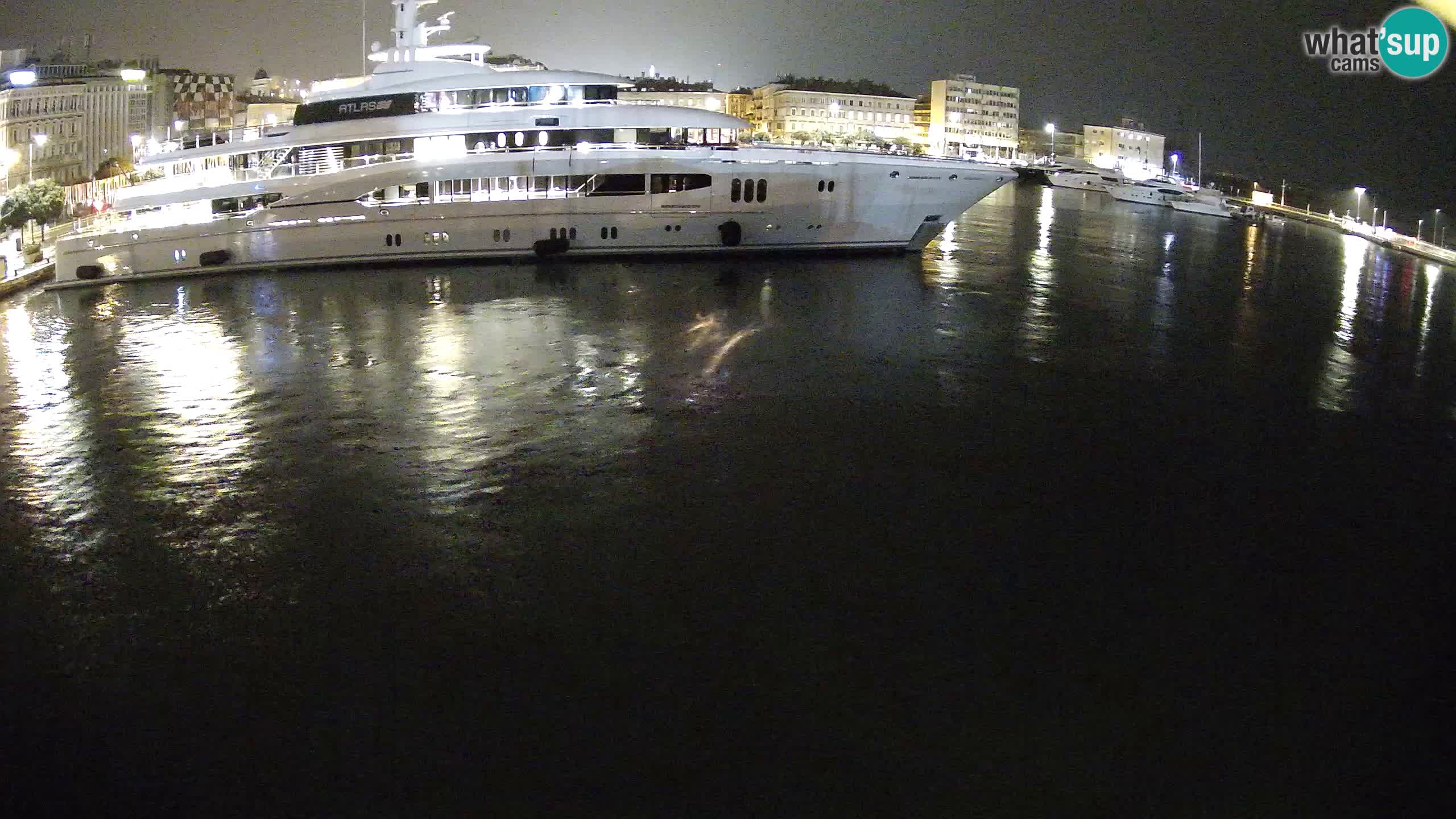 Botel Marina cámara web en vivo Rijeka