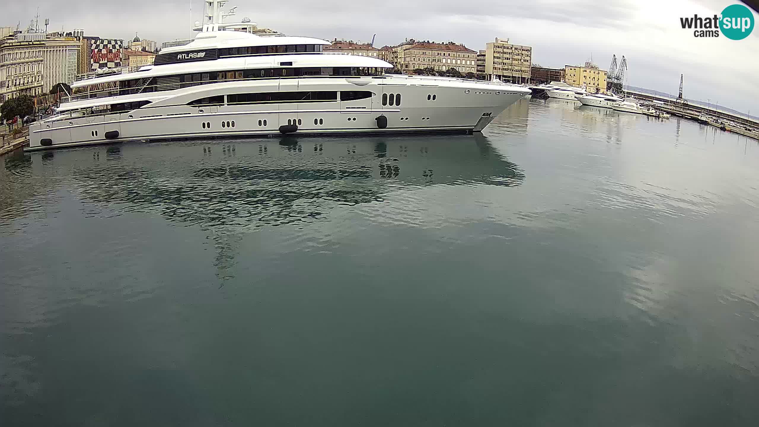 Botel Marina cámara web en vivo Rijeka