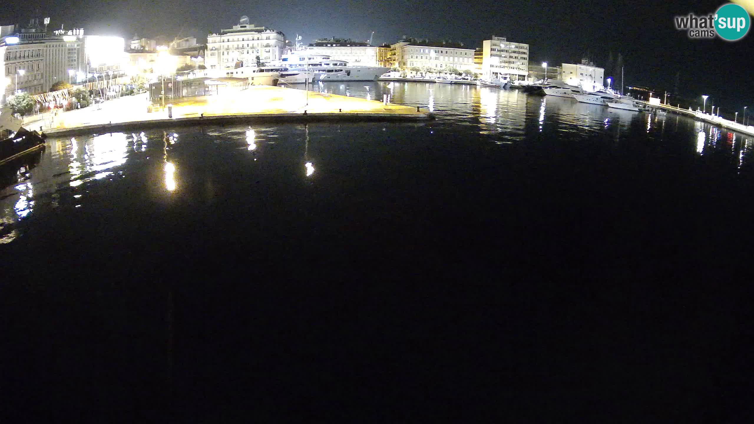 Botel Marina cámara web en vivo Rijeka