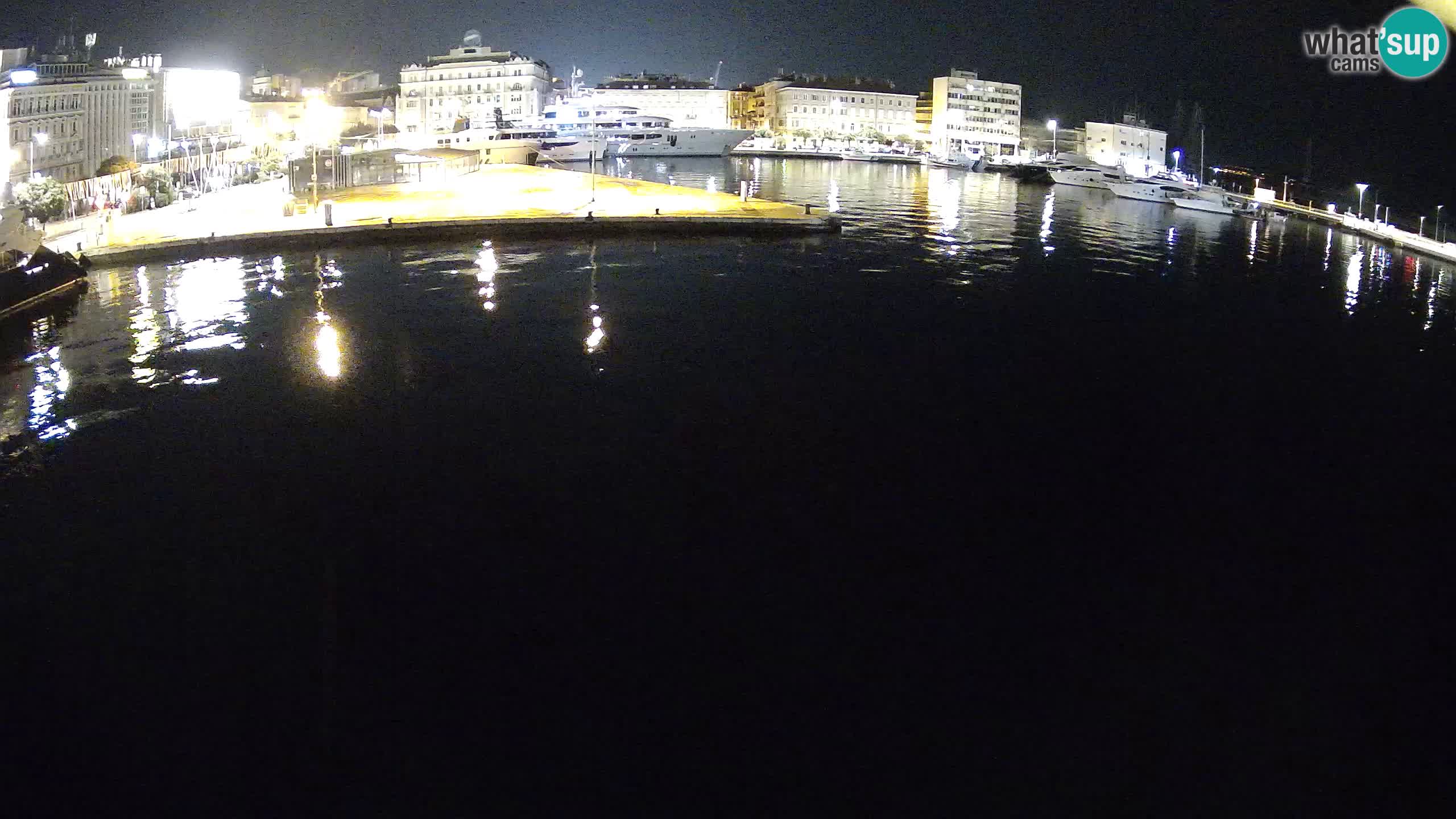 Botel Marina cámara web en vivo Rijeka