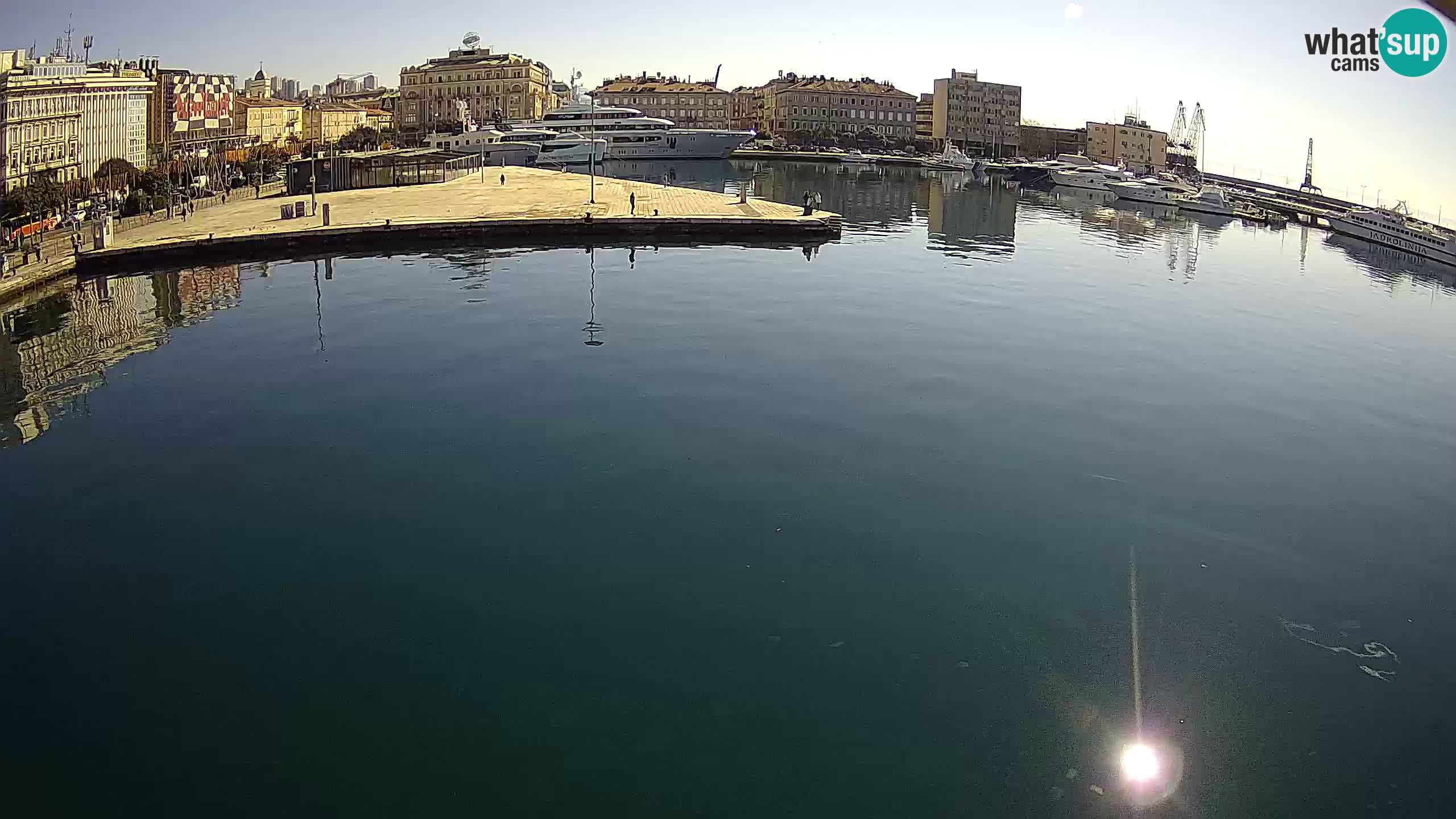 Botel Marina – Rijeka live cam