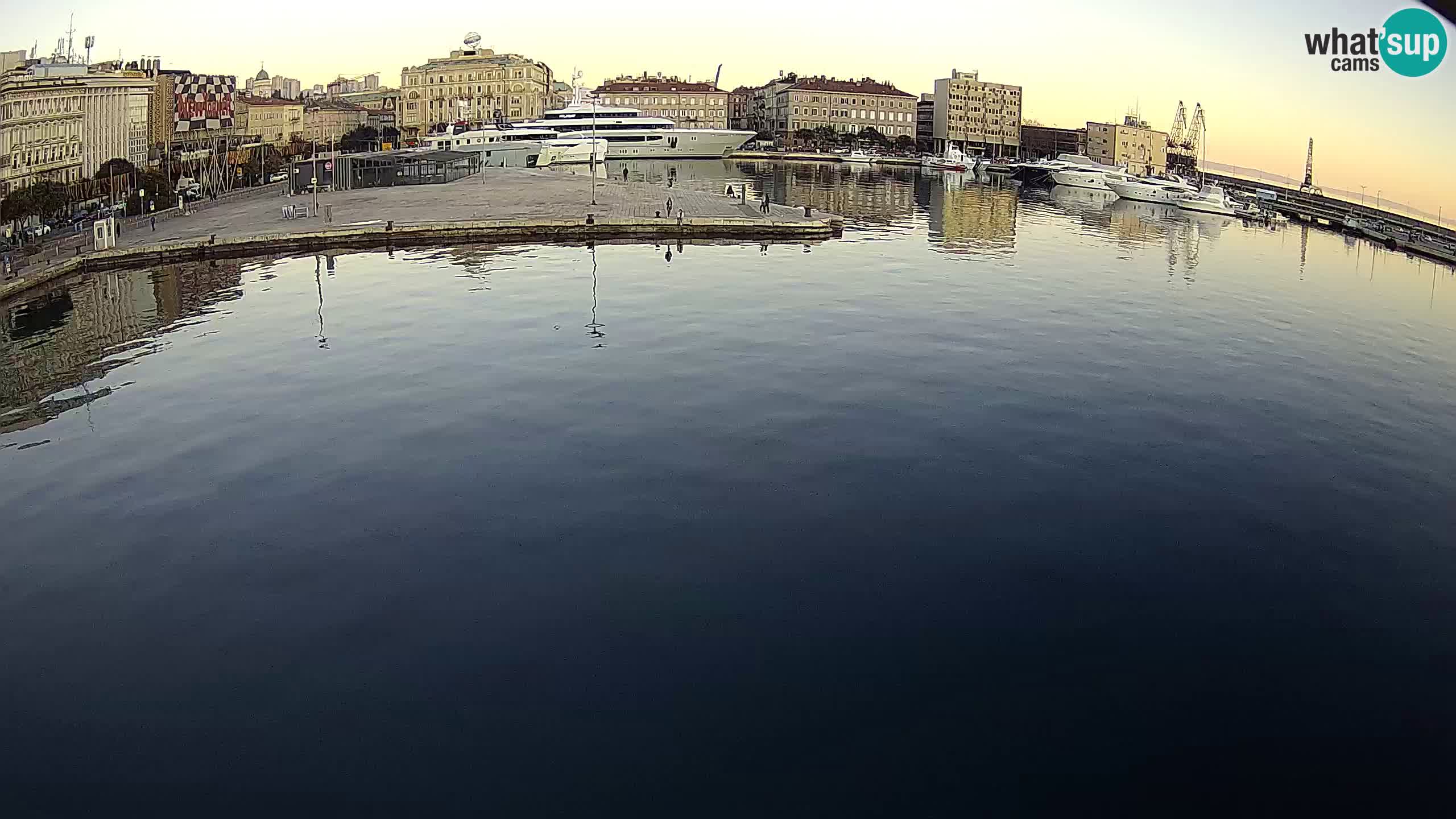 Rijeka – Botel Marina webcam en direct