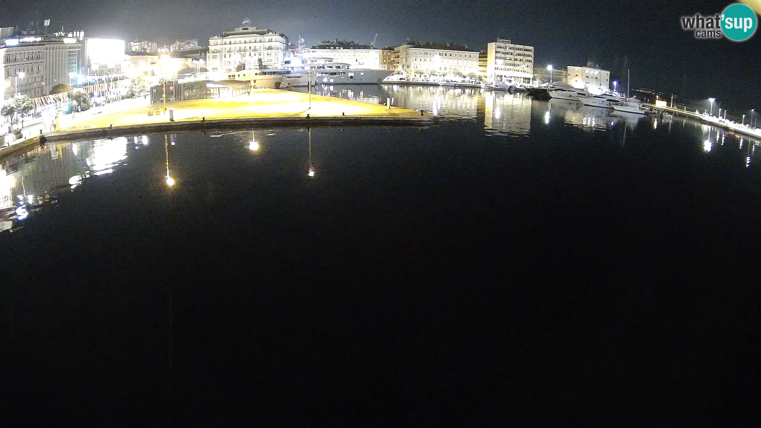 Botel Marina cámara web en vivo Rijeka