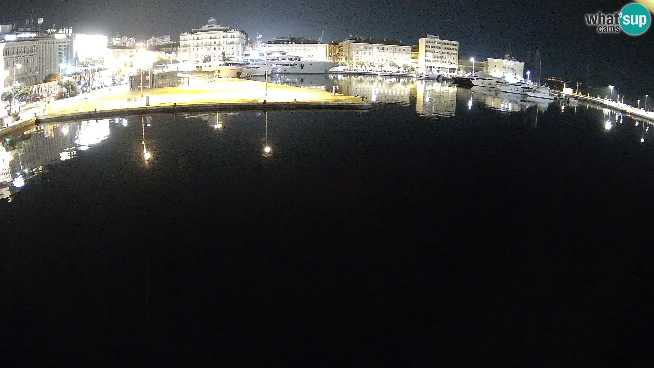 Botel Marina – Rijeka webcam