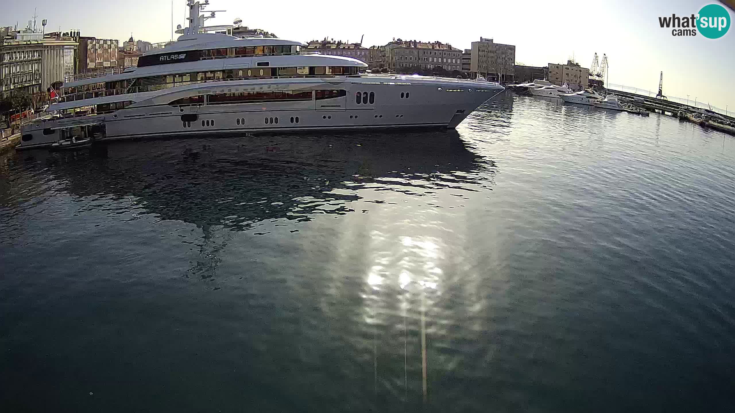 Botel Marina – Rijeka live cam