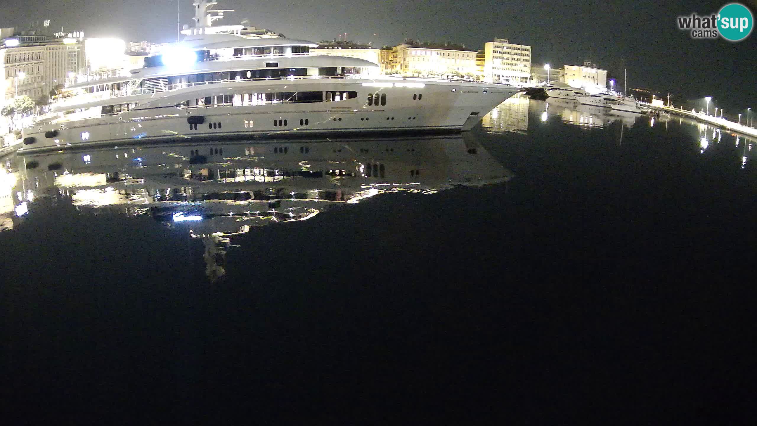 Botel Marina – Rijeka webcam